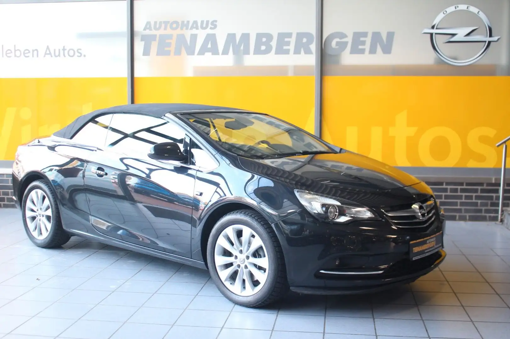 Opel Cascada 1.6 Turbo INNOVATION Navi Xenon AHK Schwarz - 1