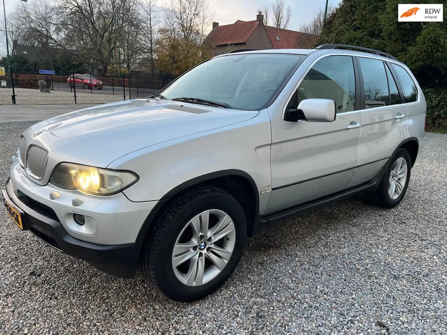 BMW X5 4.4i V8 LEER.XENON.NAVI.YOUNGTIMER! Gris - 1