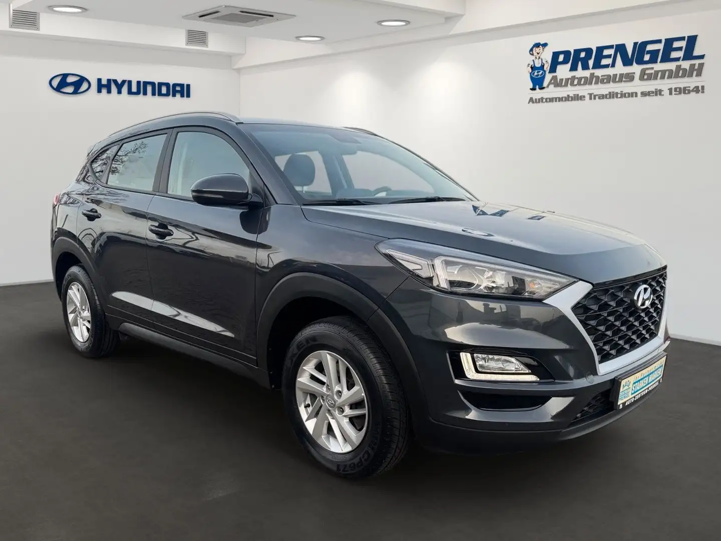 Hyundai TUCSON 1.6GDi Elegance 2WD Navi/Kamera/SHZ/Klima Grau - 2