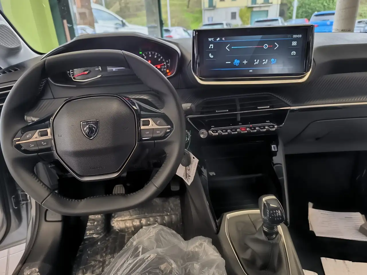 Peugeot 208 1.2 STYLE 100 CV 11