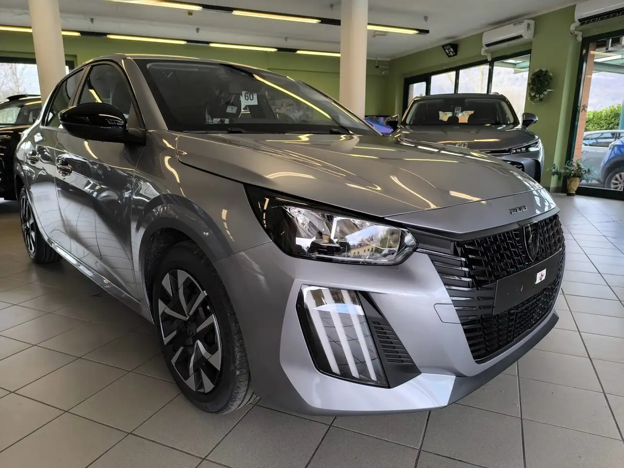 Peugeot 208 1.2 STYLE 100 CV 5