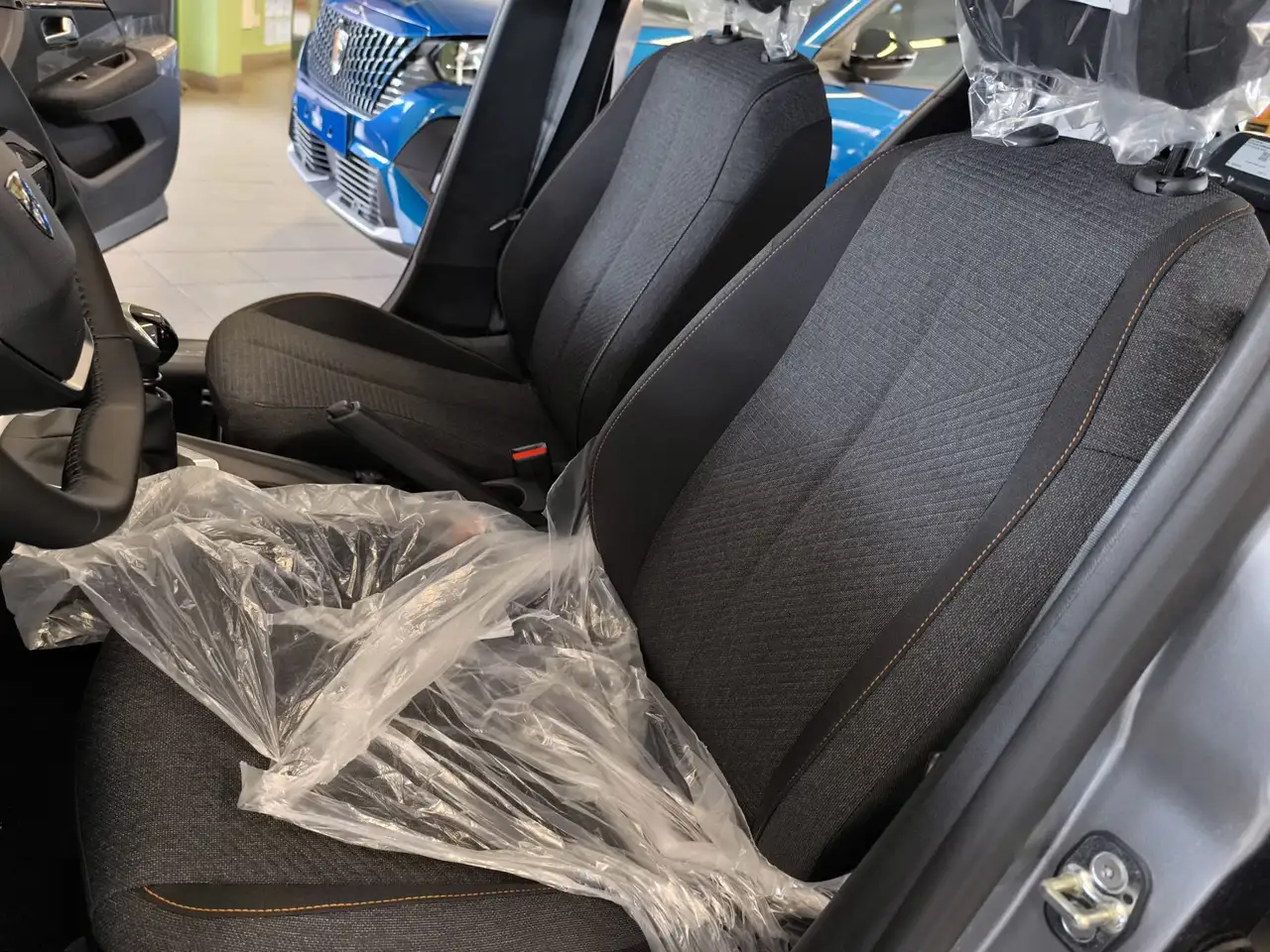 Peugeot 208 1.2 STYLE 100 CV 14