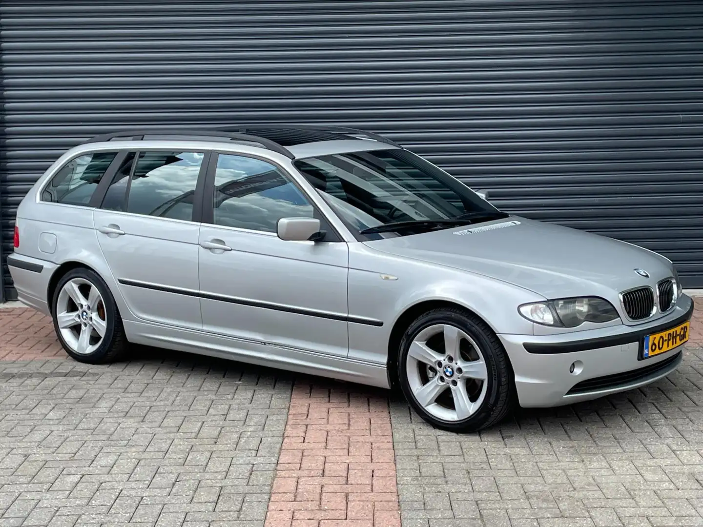 BMW 320 3-serie Touring 320i Special Edition Aut | Dak| Cl Gris - 2