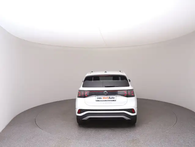 Volkswagen T-Cross view 6