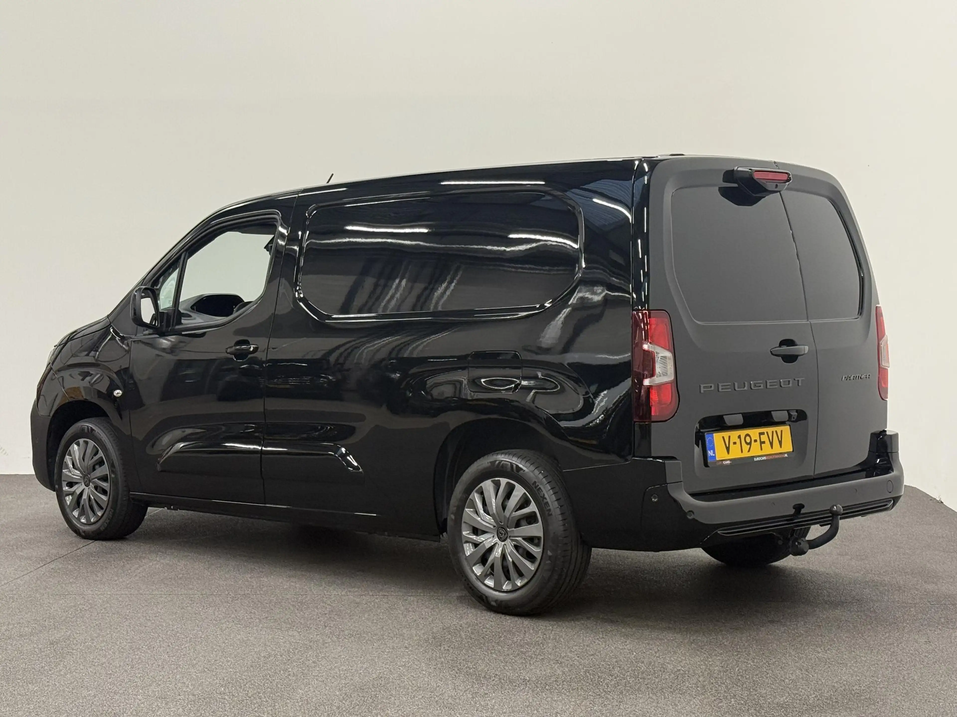 Peugeot Partner 1.5 BlueHDi 130pk L2 Automaat Navigatie Airco Crui — photo 12