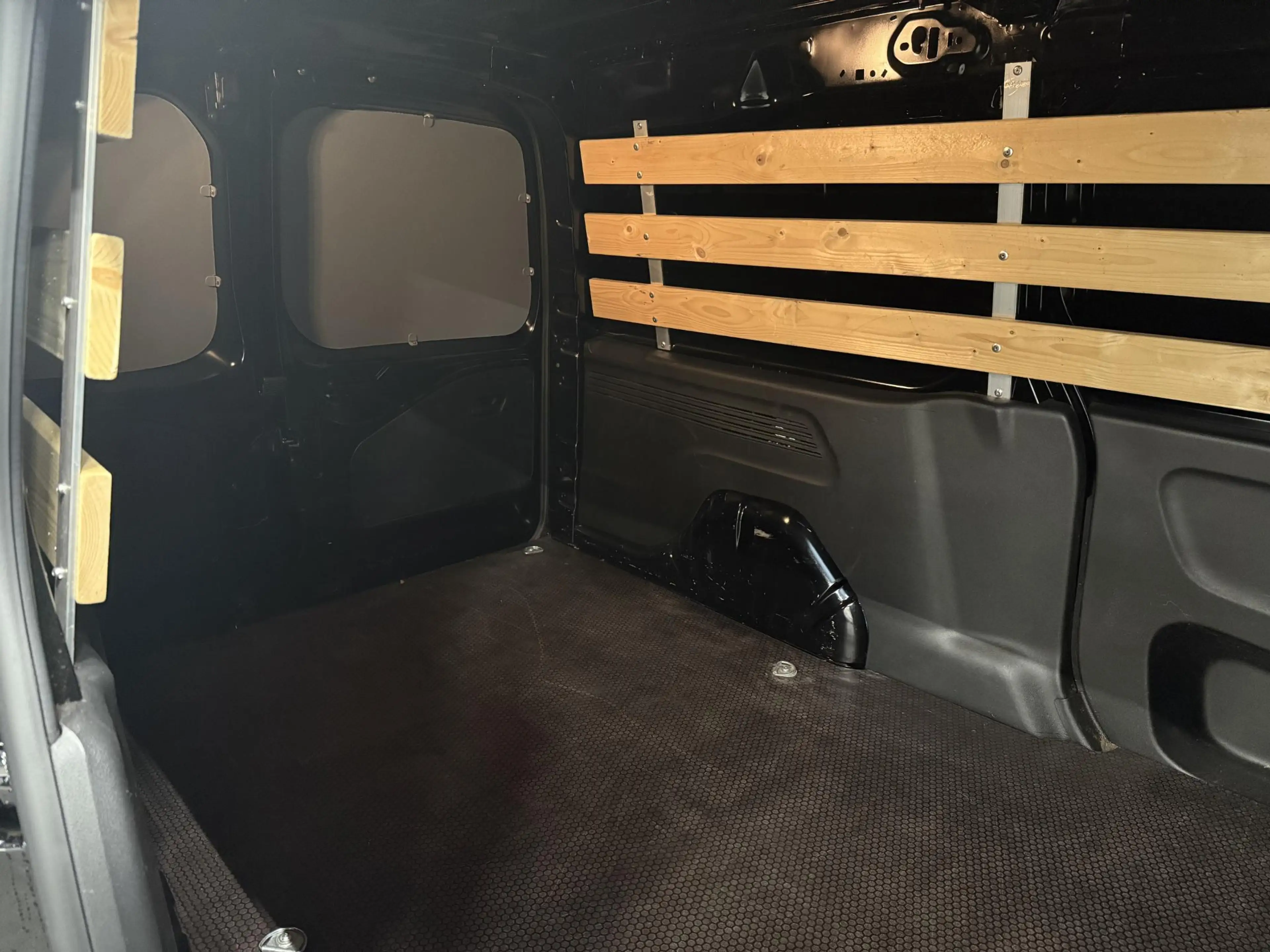 Peugeot Partner 1.5 BlueHDi 130pk L2 Automaat Navigatie Airco Crui — photo 8
