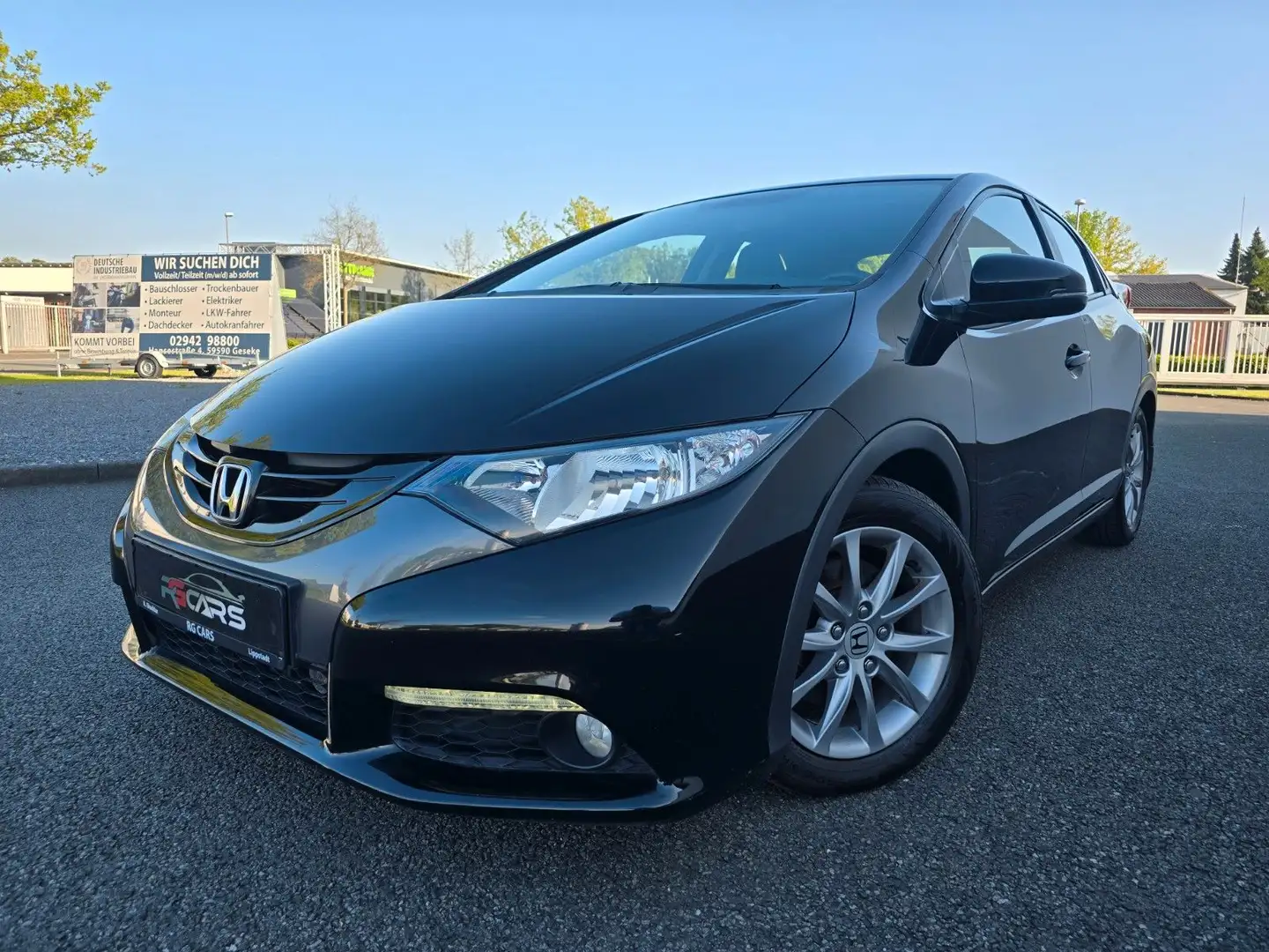 Honda Civic Lim. 5-trg. 2.2 i-DTEC Sport crna - 1