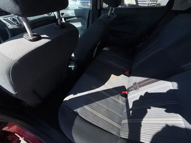 Ford Fiesta view 10