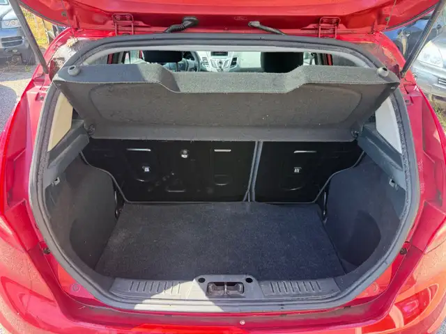 Ford Fiesta view 11