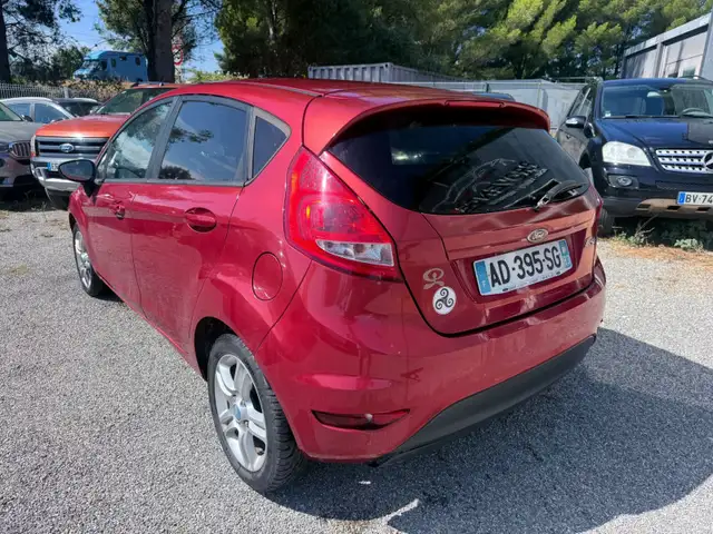 Ford Fiesta view 3