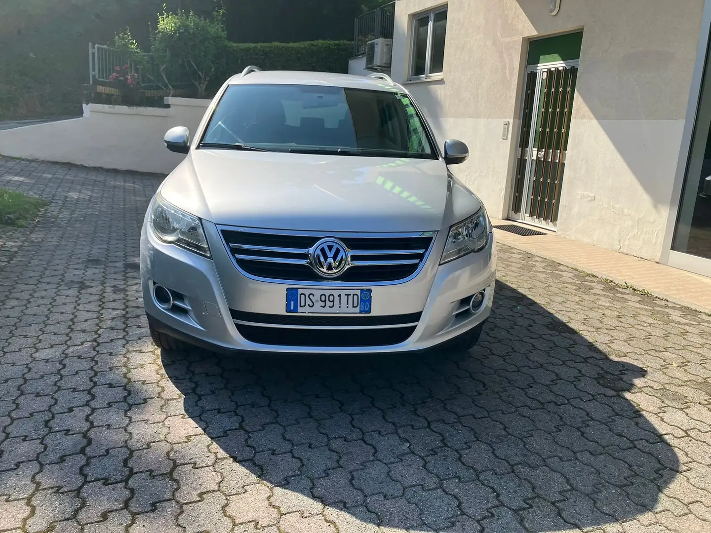 Volkswagen Tiguan Tiguan 2.0 tdi Sport Argento - 2