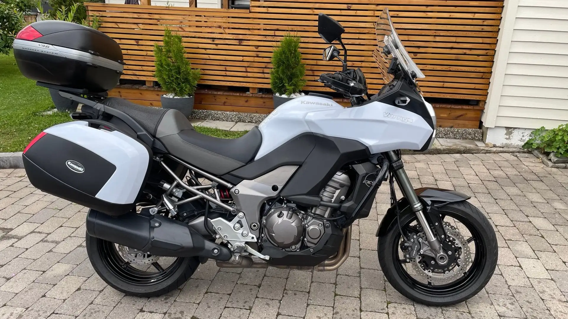 Kawasaki Versys 1000 Beyaz - 1