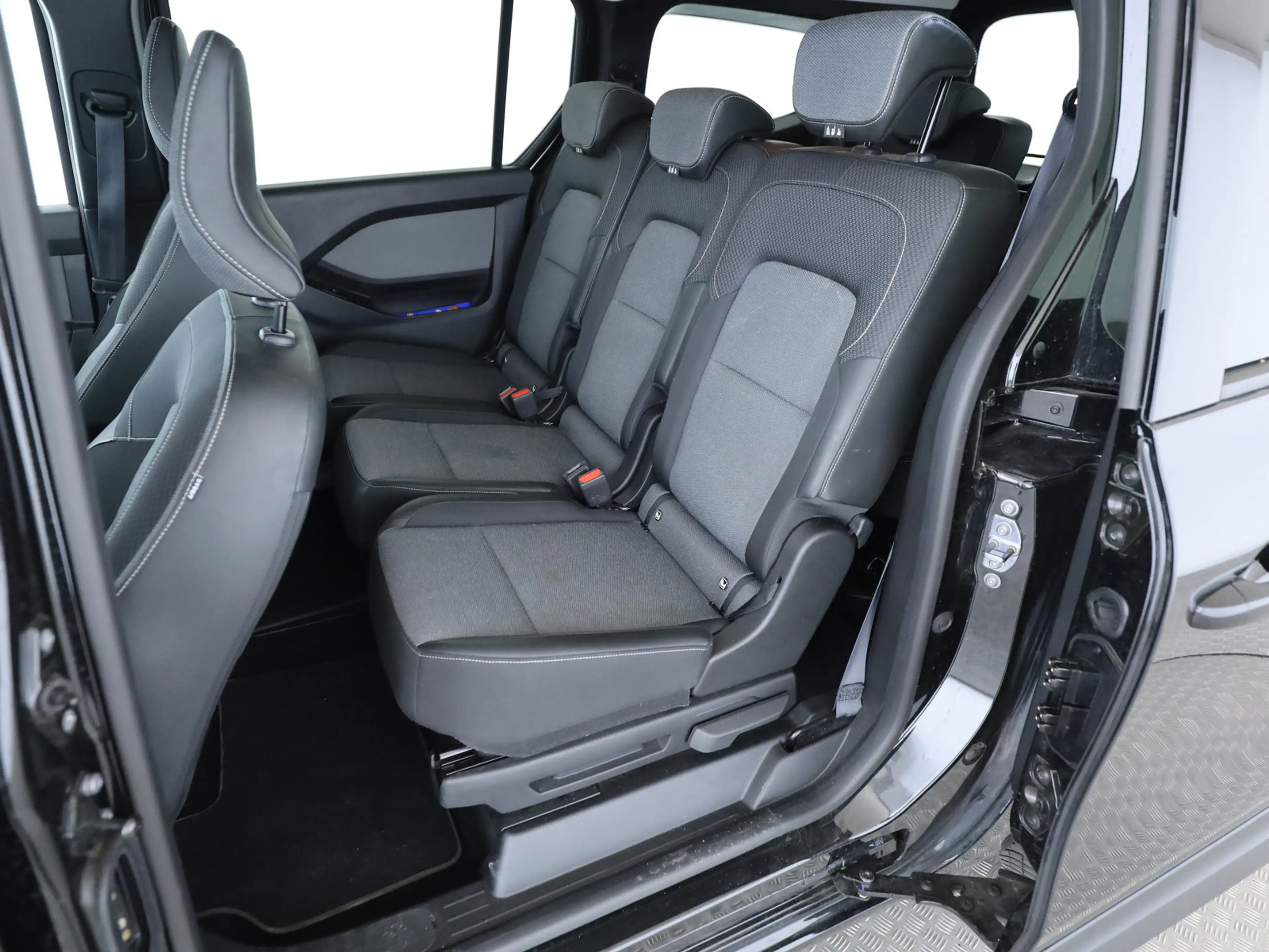 Renault Kangoo PKW GRAND TECHNO TCe 130 Apple CarPlay SHZ — photo 12