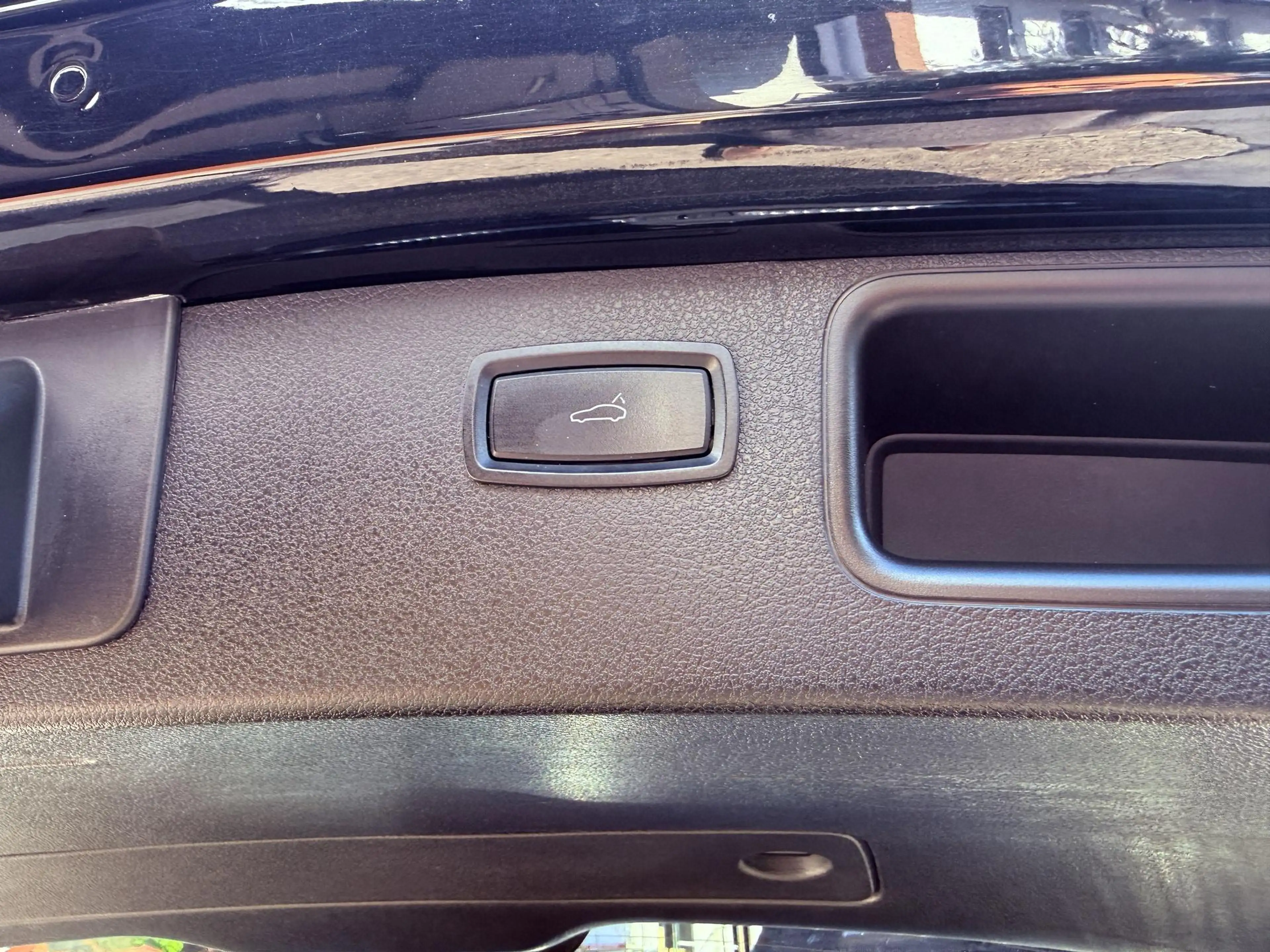 Porsche Macan S Diesel 3.0 l Xenon-Pano-Leder-Memory Paket-Sp... — photo 9