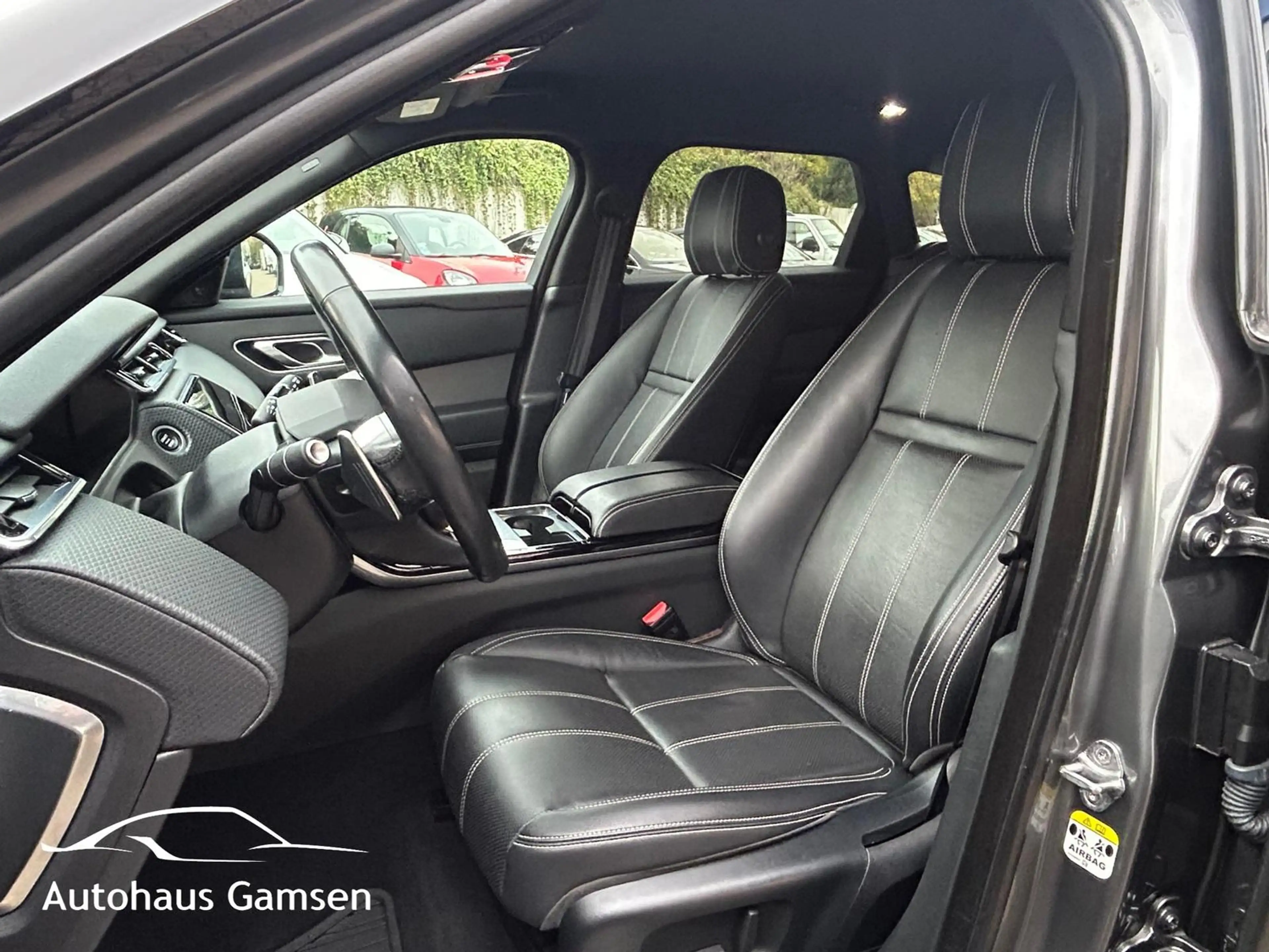 Land Rover Range Rover Velar 3.0d R-Dynamic SE Luft/AHK/Sthzg — photo 6