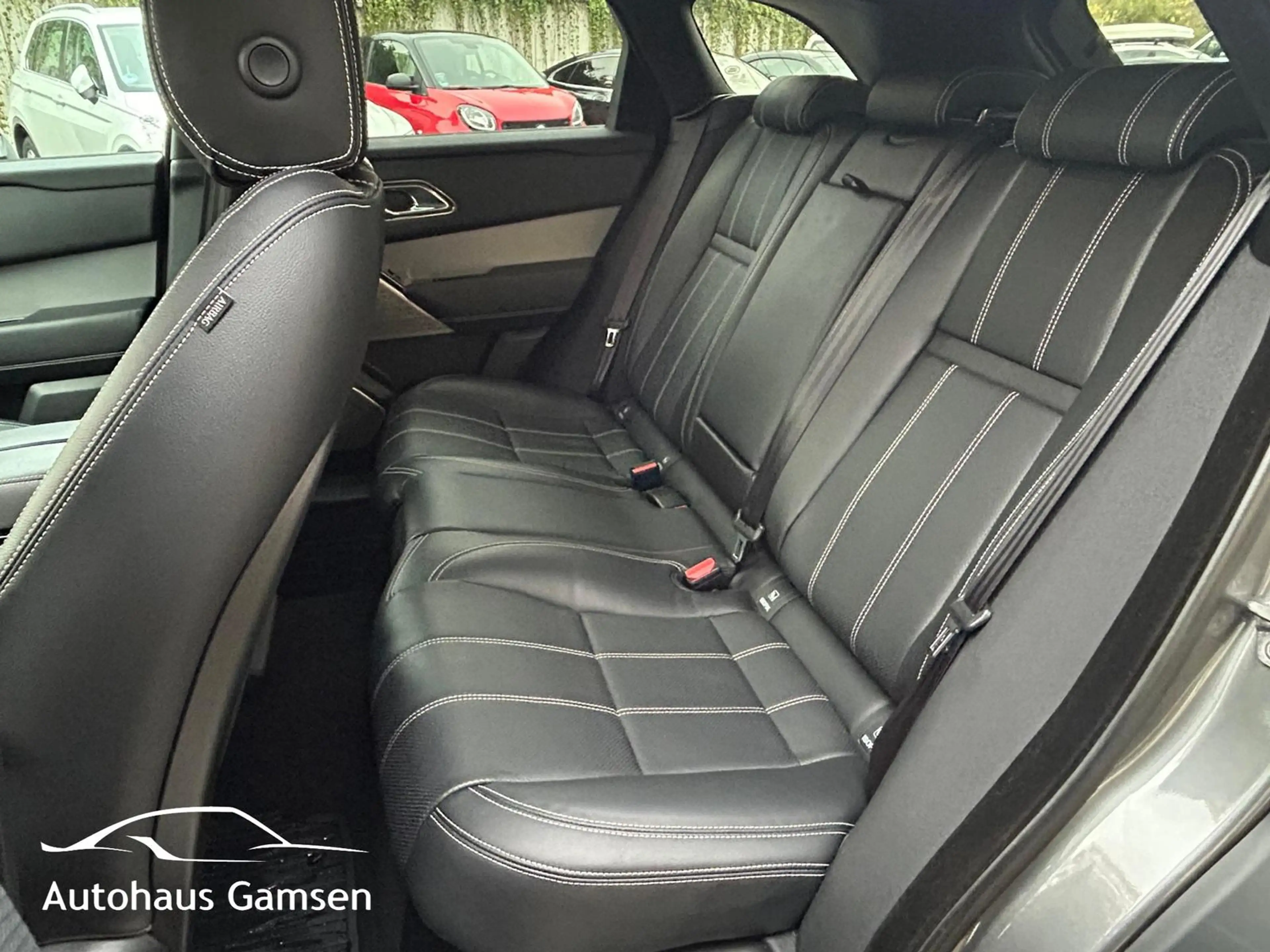 Land Rover Range Rover Velar 3.0d R-Dynamic SE Luft/AHK/Sthzg — photo 7