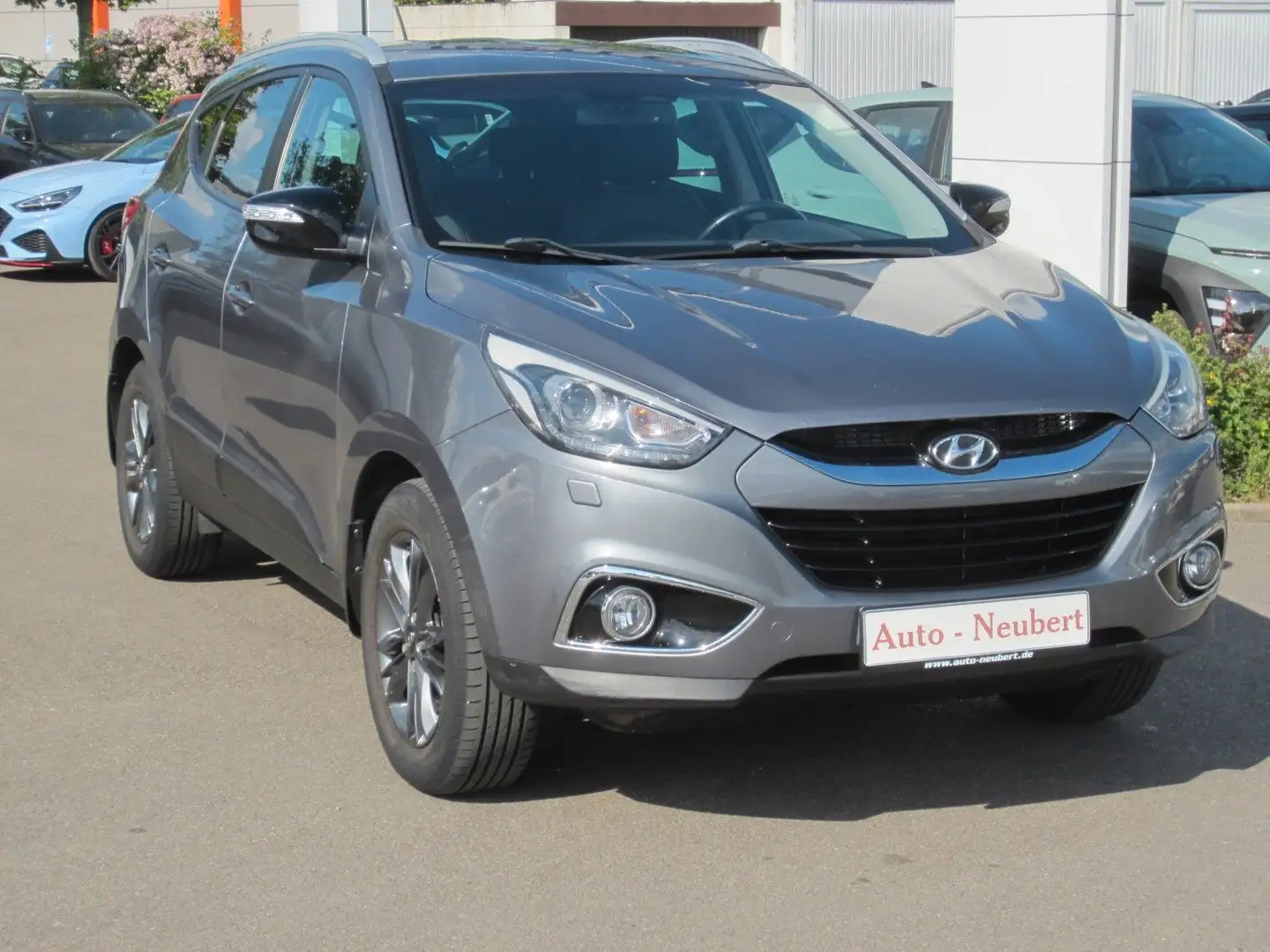 Hyundai iX35 blue 1.6l Finale 2WD Grijs - 1