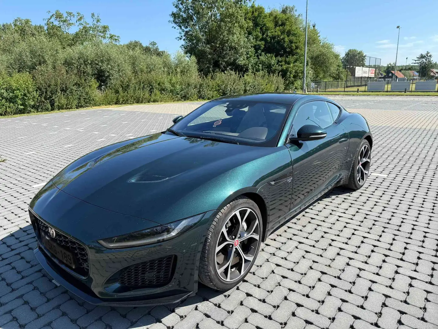 Jaguar F-Type F-Type Coupe 2.0 i4 P300 Groen - 2