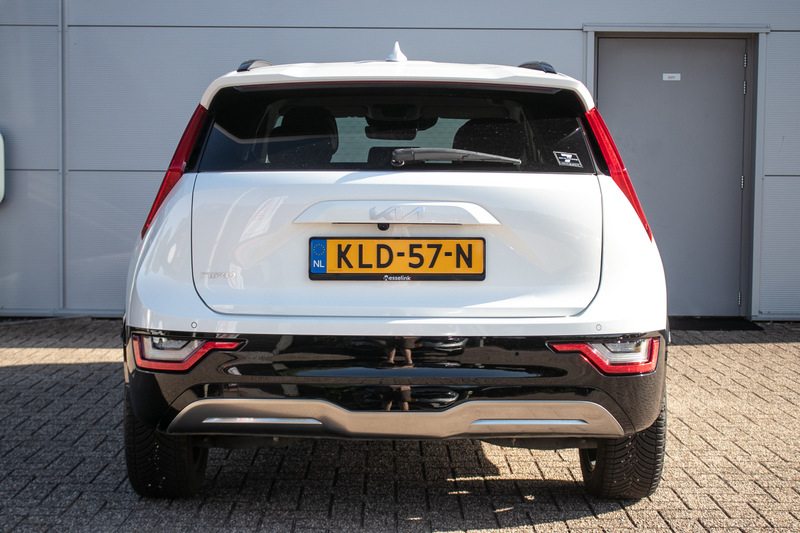 Kia e-Niro EV DynamicPlusLine 64.8 kWh - SOH 99% | Leer | Ele — photo 13