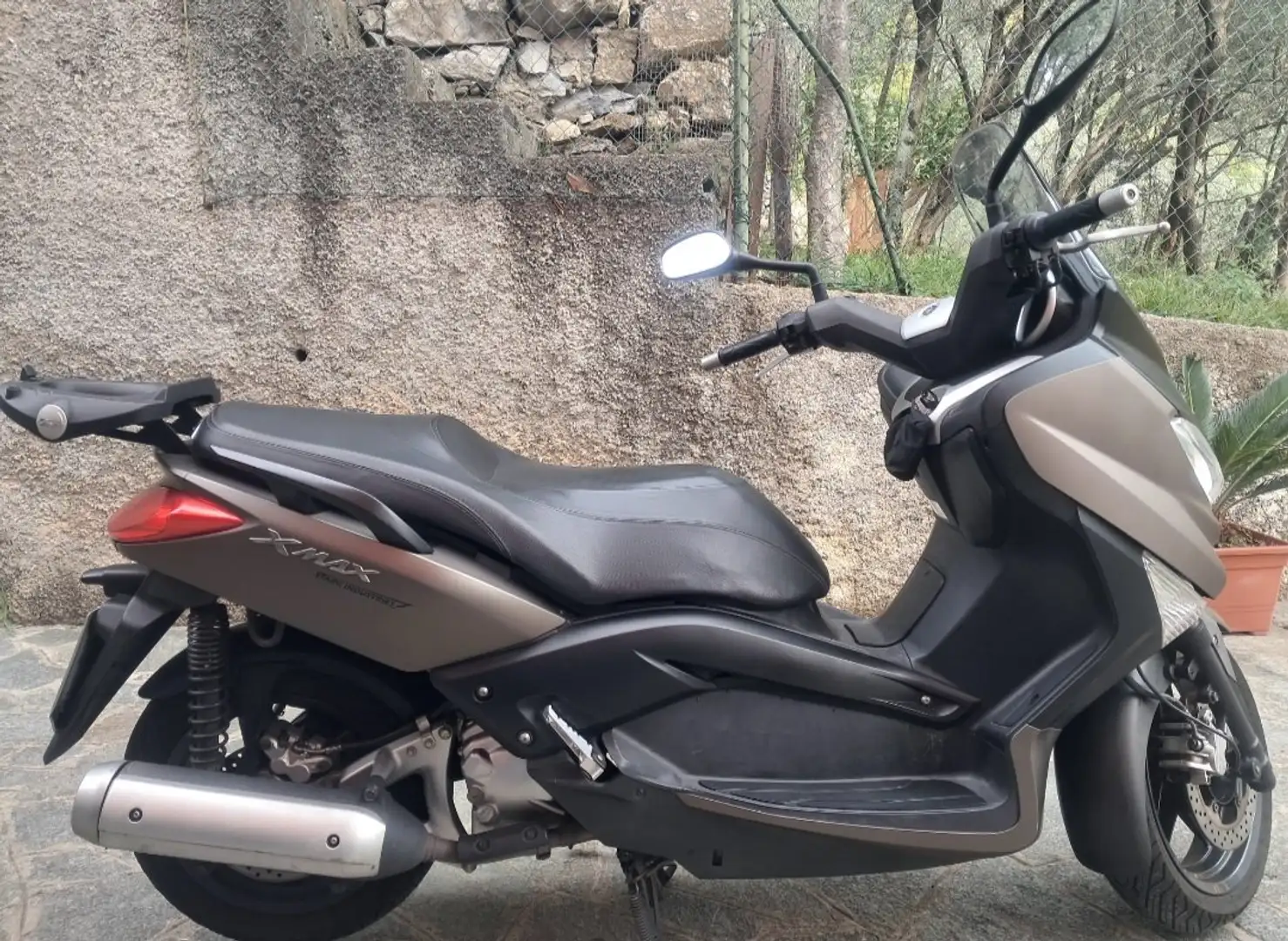 Yamaha X-Max 250 Bronce - 2