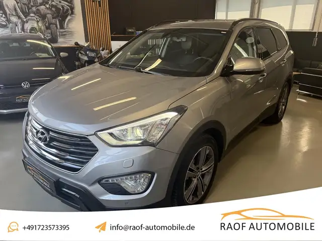 Hyundai Grand Santa Fe 2.2 CRDi Premium 4WD 7 SITZER