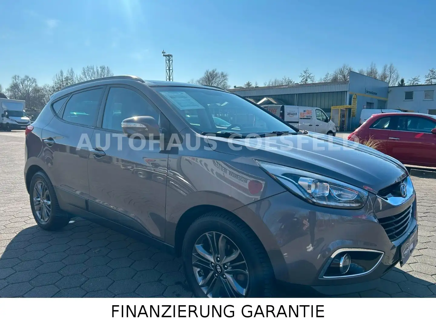 Hyundai iX35 Comfort 2WD*WENIG KILOMETER*GARANTIE*TOP Gris - 2