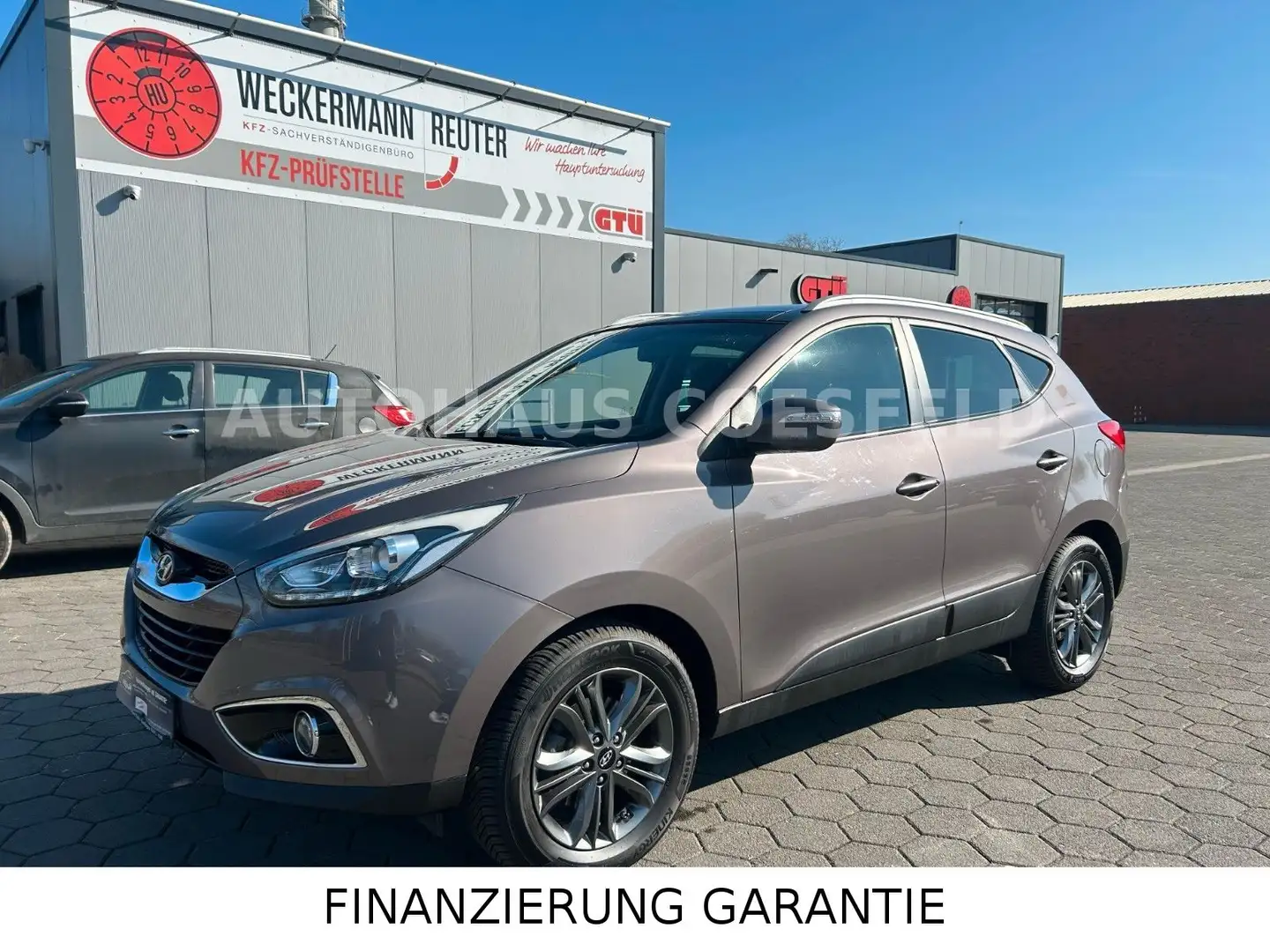 Hyundai iX35 Comfort 2WD*WENIG KILOMETER*GARANTIE*TOP Gris - 1