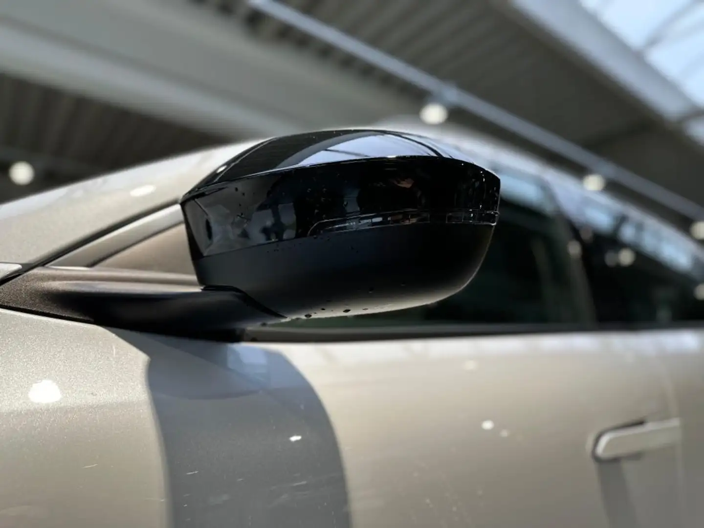 Renault Scenic 170 PS Comfort Range Evolution Biały - 2
