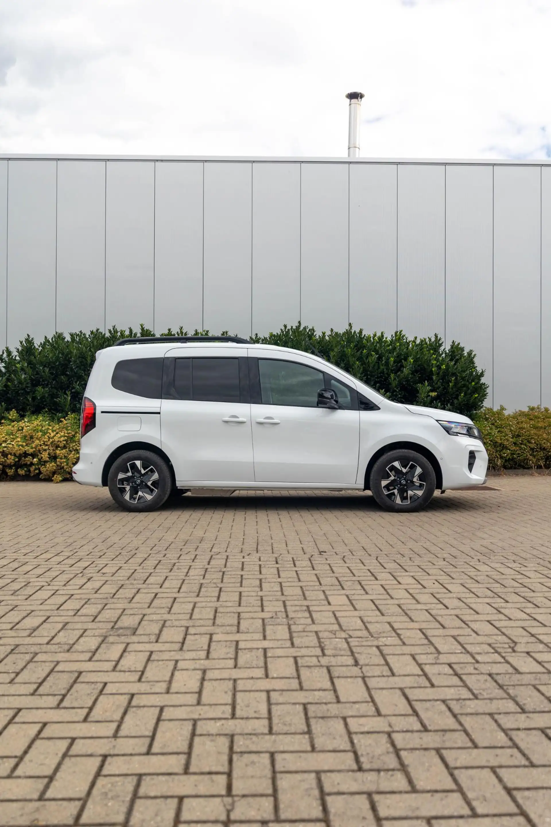 Nissan Townstar L1H1 DIG-T 130 AT Tekna Ombouw voor rolstoelvervoe — photo 10