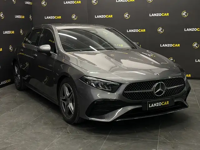 Mercedes-Benz A-Class view 3