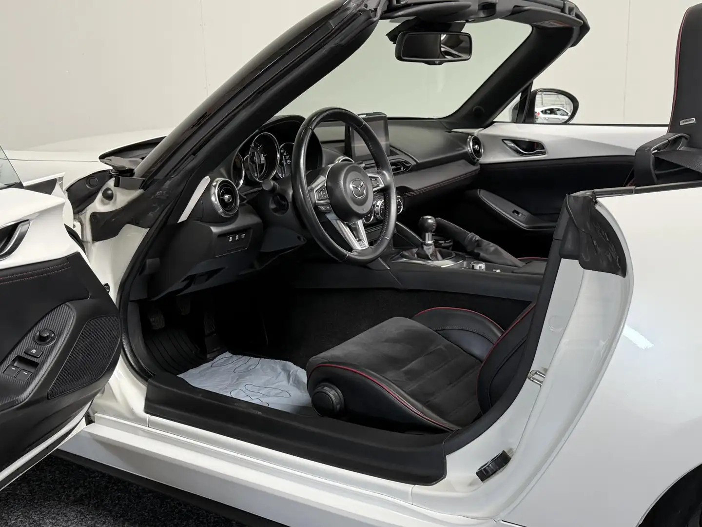 Mazda MX-5 2.0 SkyActiv-G 184pk GT-M | RECARO | 18”LMV | SPOR Wit - 2