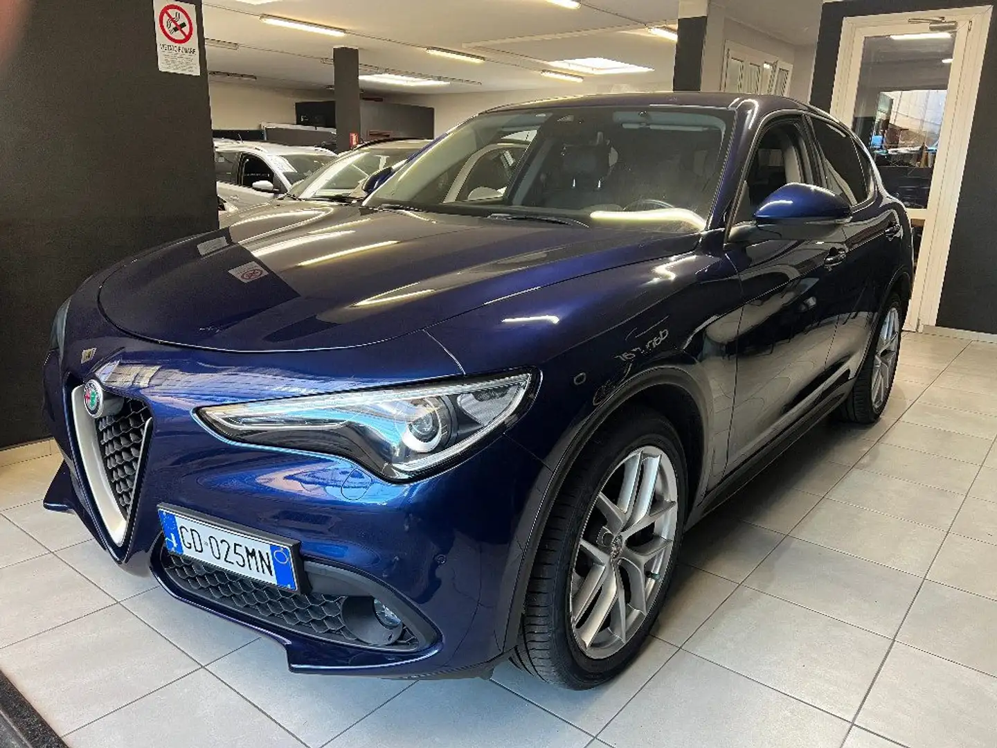 Alfa Romeo Stelvio 2.2 Turbodiesel 190 CV AT8 RWD Executive Blu/Azzurro - 2
