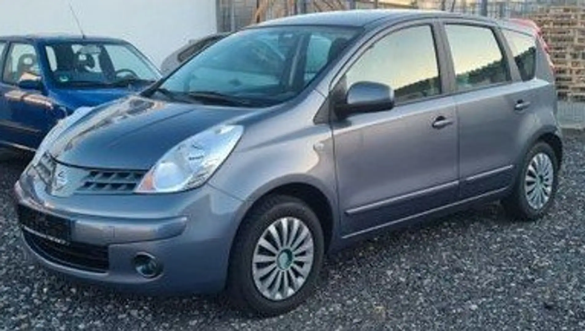 Nissan Note Note 1.6 acenta Silber - 1