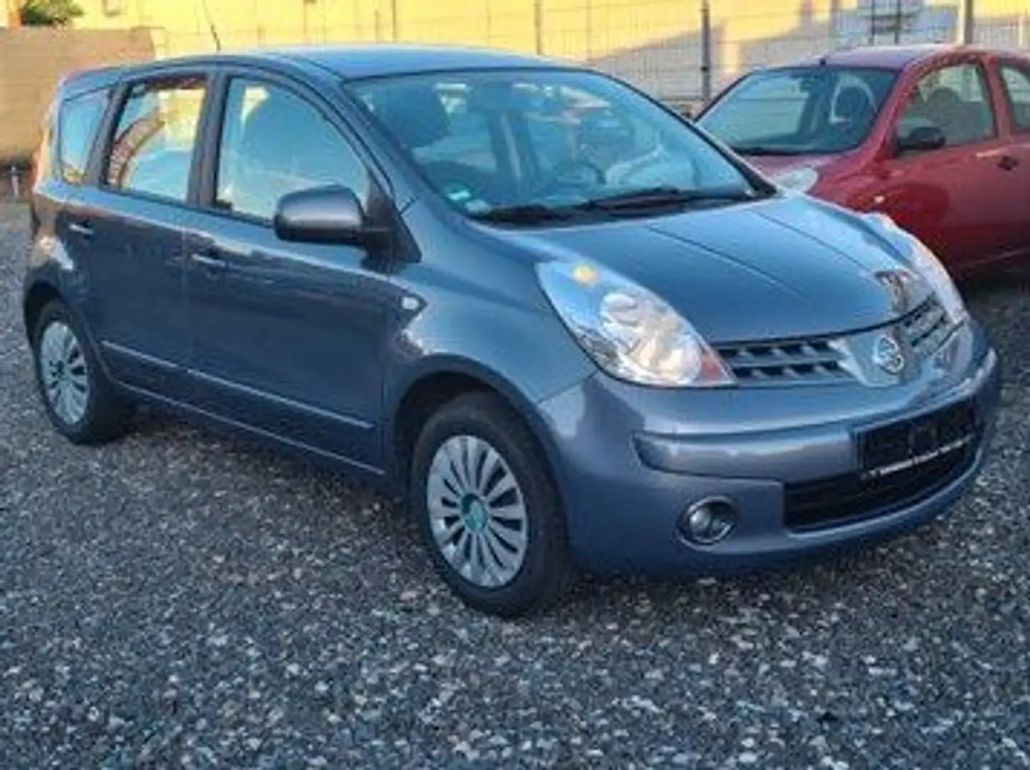 Nissan Note Note 1.6 acenta Silber - 2