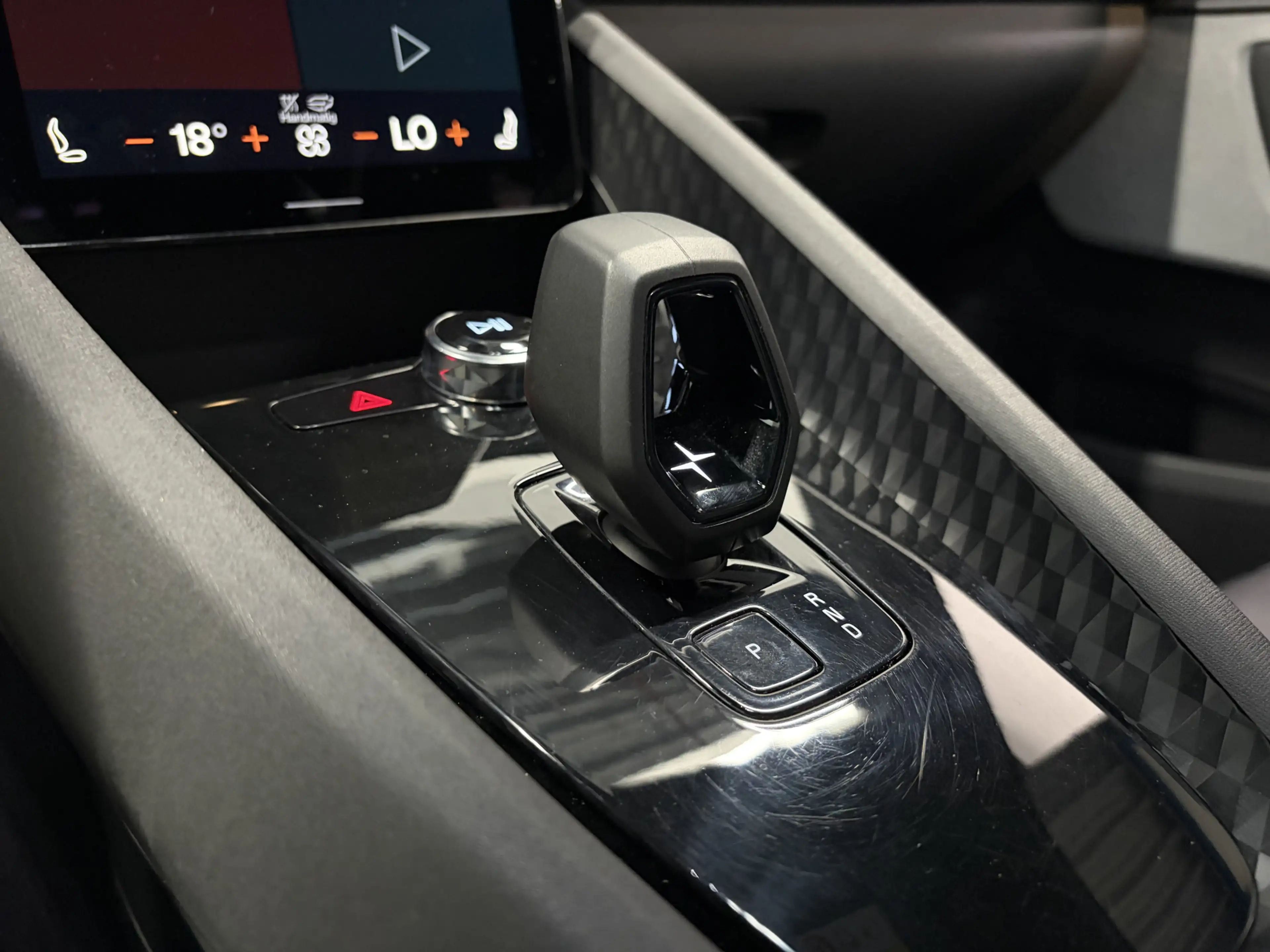 Polestar 2 Long Range Single Motor 78 kWh Adap. Cruise/ 360 C — photo 9