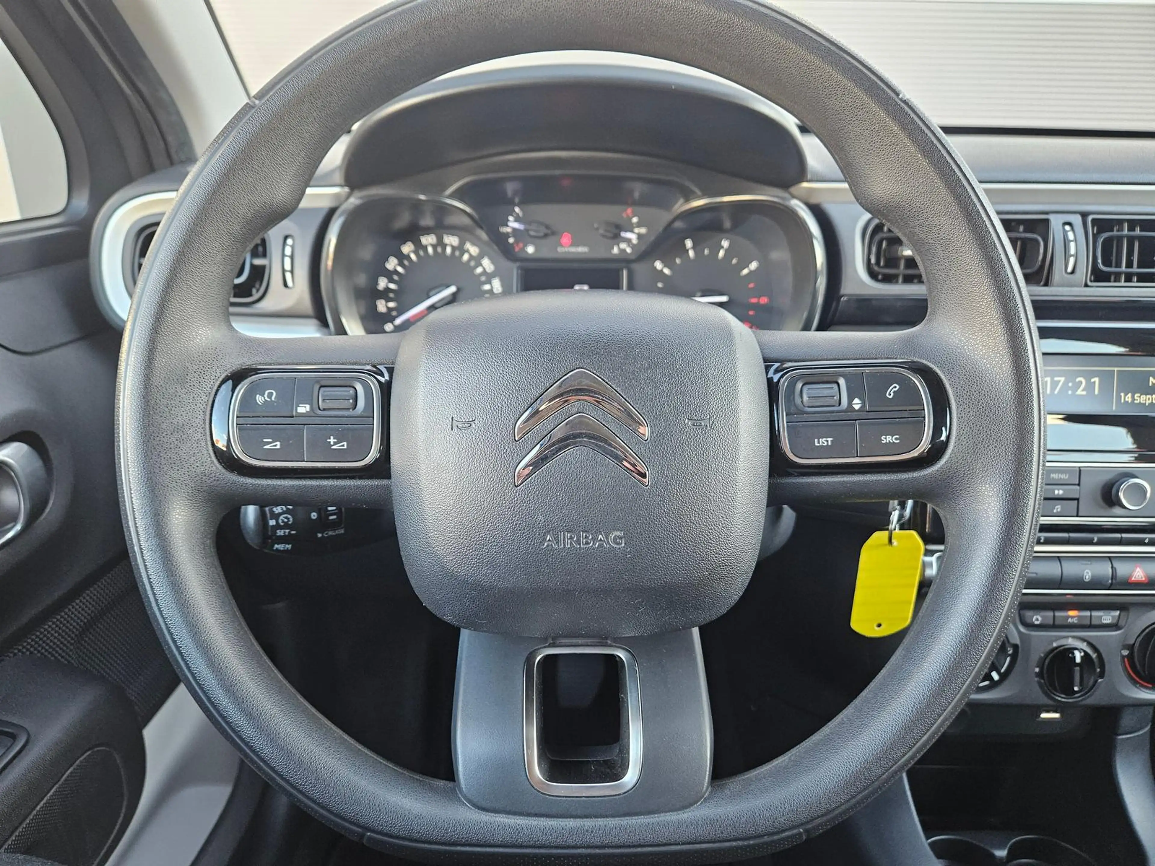 Citroen C3 Feel PureTech 110 *SHZ*BT*Klima*PDC* — photo 10