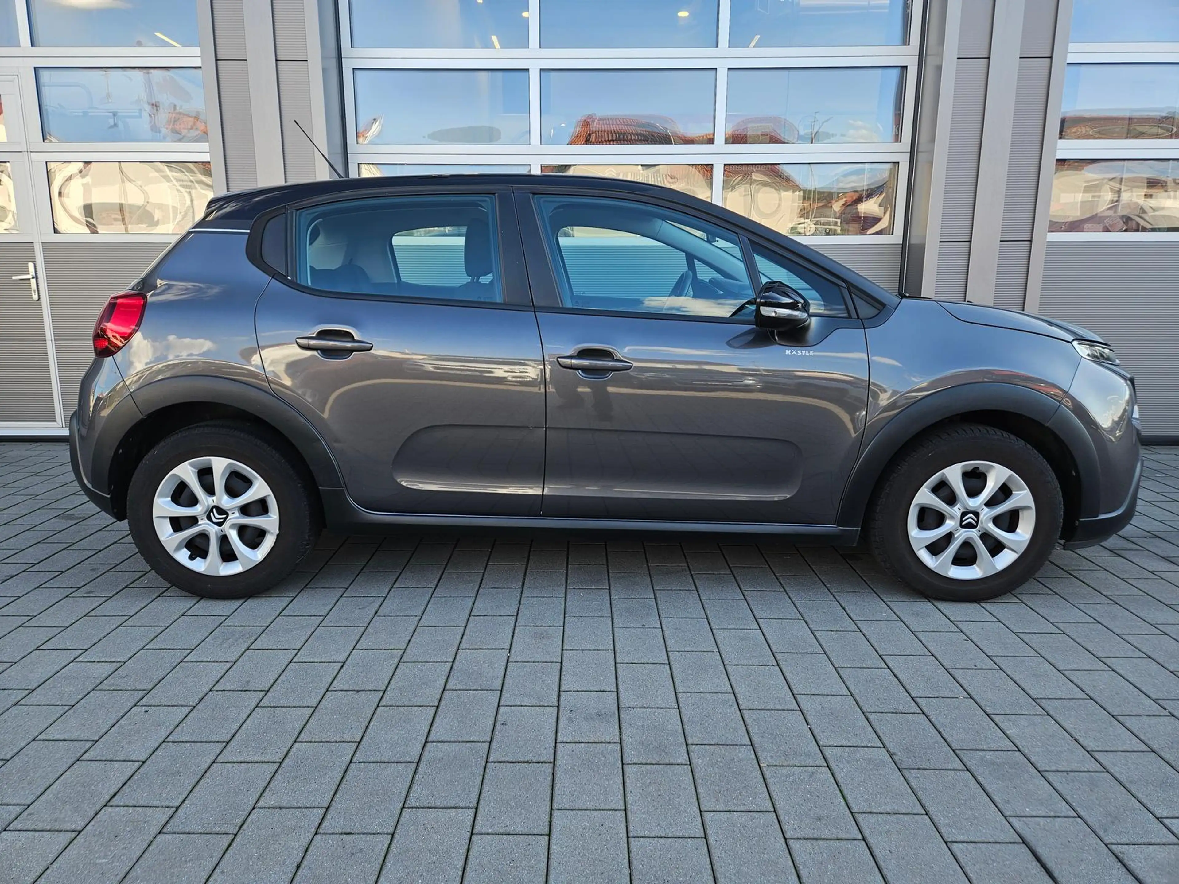 Citroen C3 Feel PureTech 110 *SHZ*BT*Klima*PDC* — photo 3
