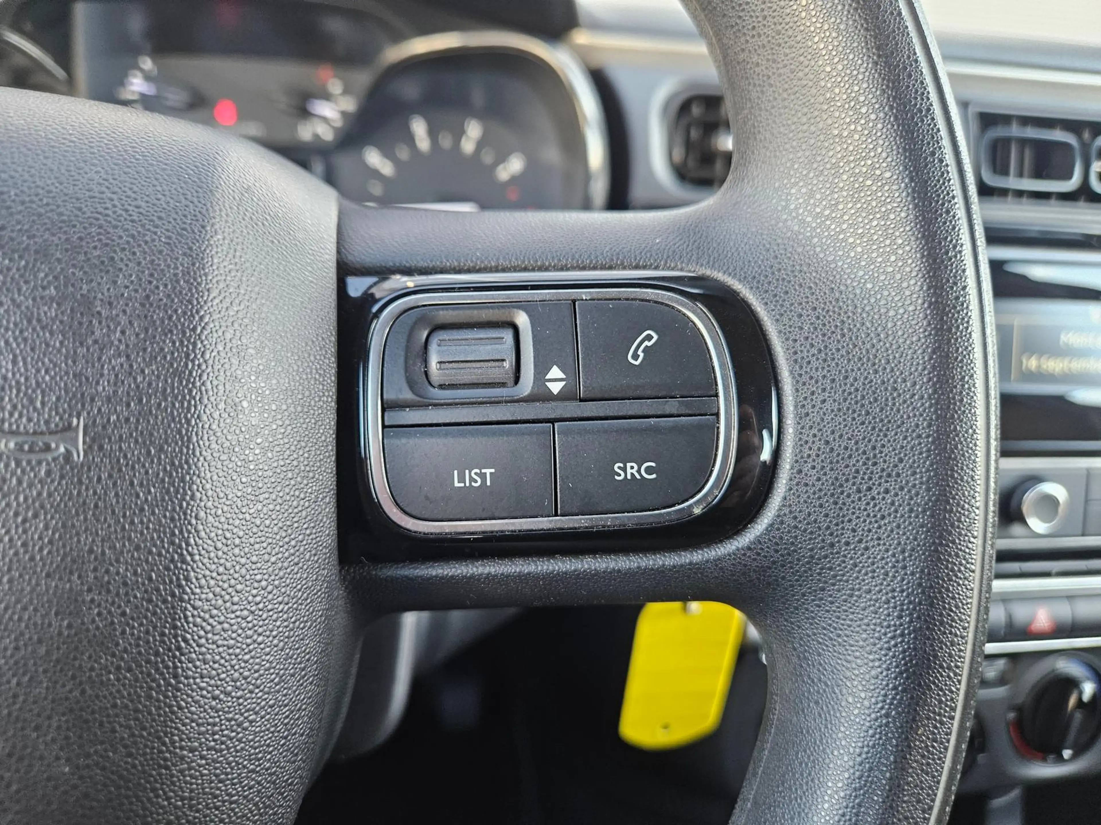 Citroen C3 Feel PureTech 110 *SHZ*BT*Klima*PDC* — photo 14