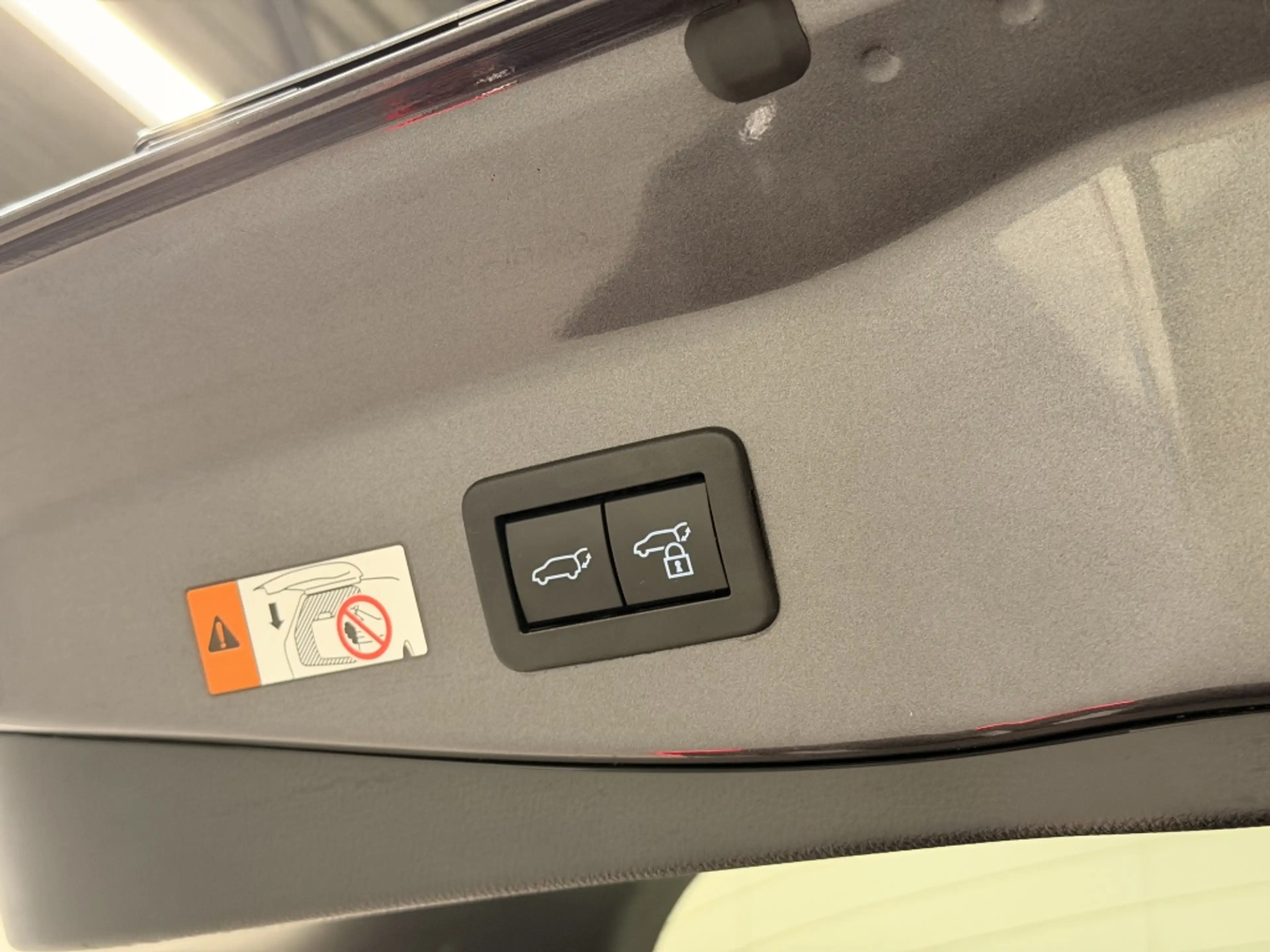 Toyota C-HR 2.0 Hybrid 200 Exec JBL audio - Panoramadak - Memo — photo 19