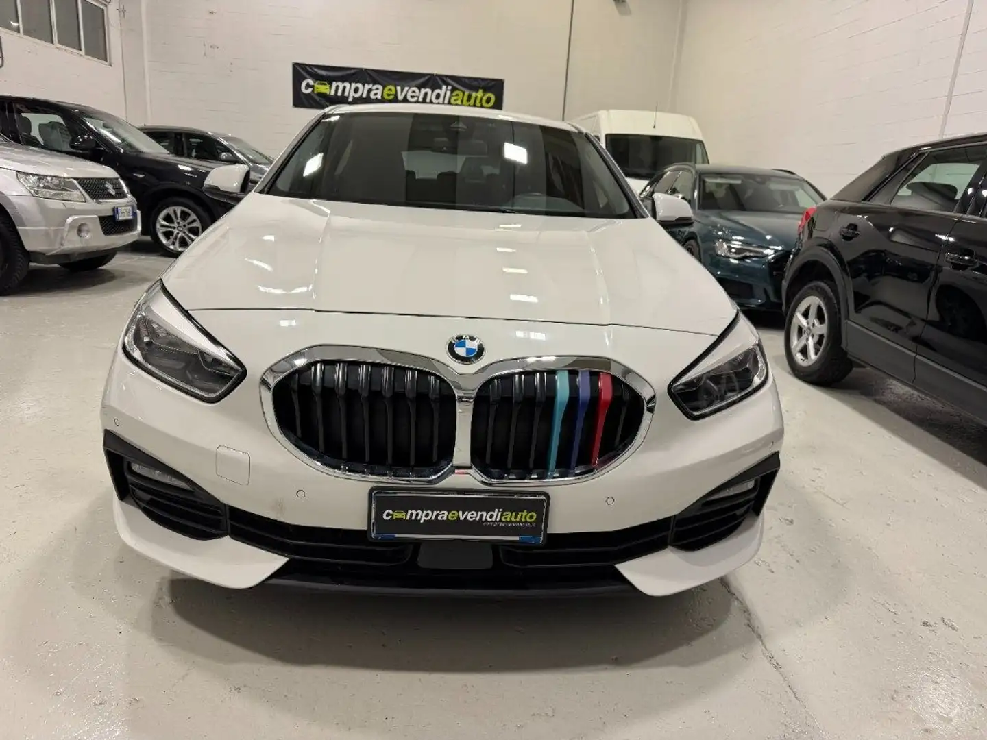 BMW 116 d 5p. Business Advantage Automatica Білий - 2