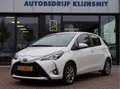 Toyota Yaris 1.5 Hybrid Active | navigatie | parkeercamera | Wit - thumbnail 3