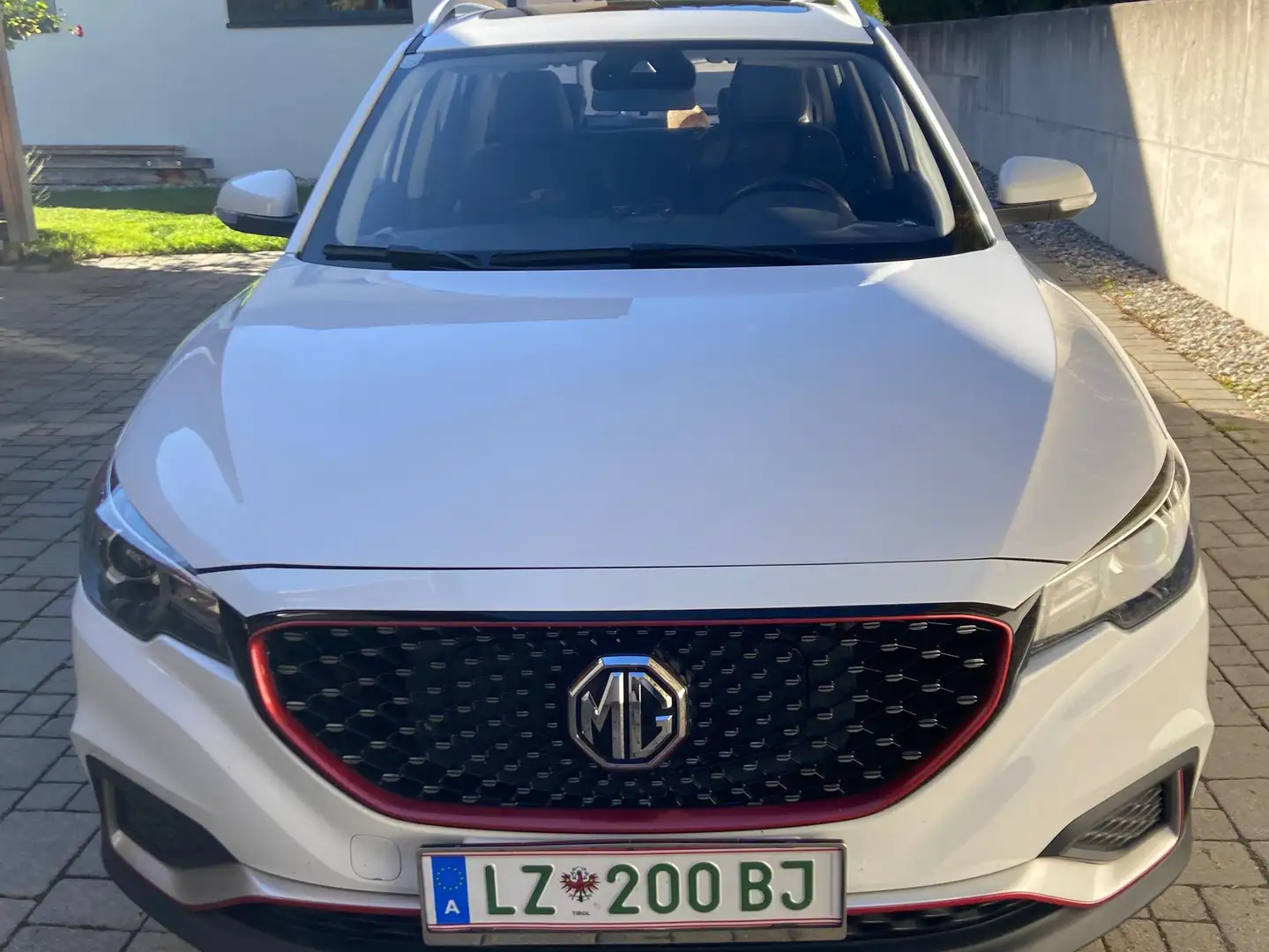 MG ZS ZS EV 44,5kWh Luxury Weiß - 1
