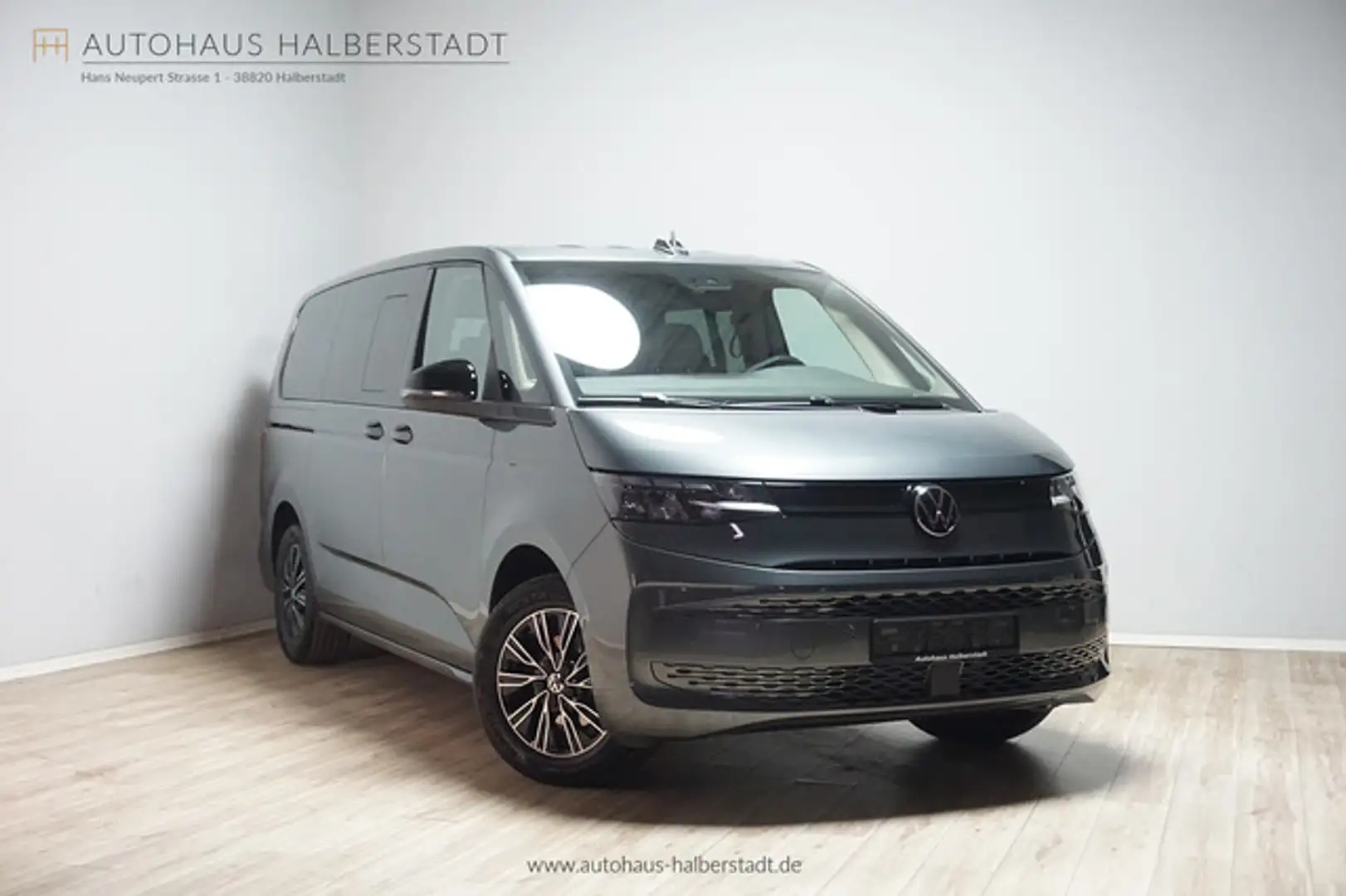 Volkswagen T7 Multivan Lang /StHz/AHK/7-Sitze/LED/ACC/Kam. Grau - 1