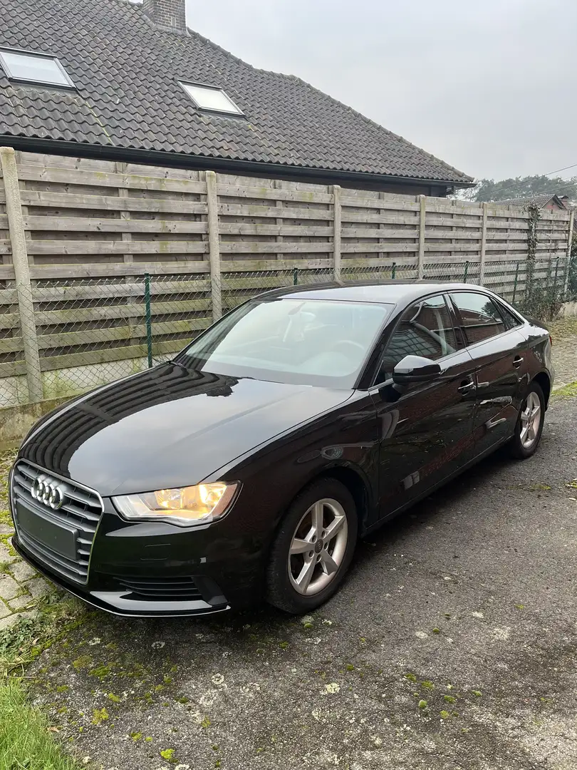 Audi A3 1.4 TFSI Limousine Ambiente - 2