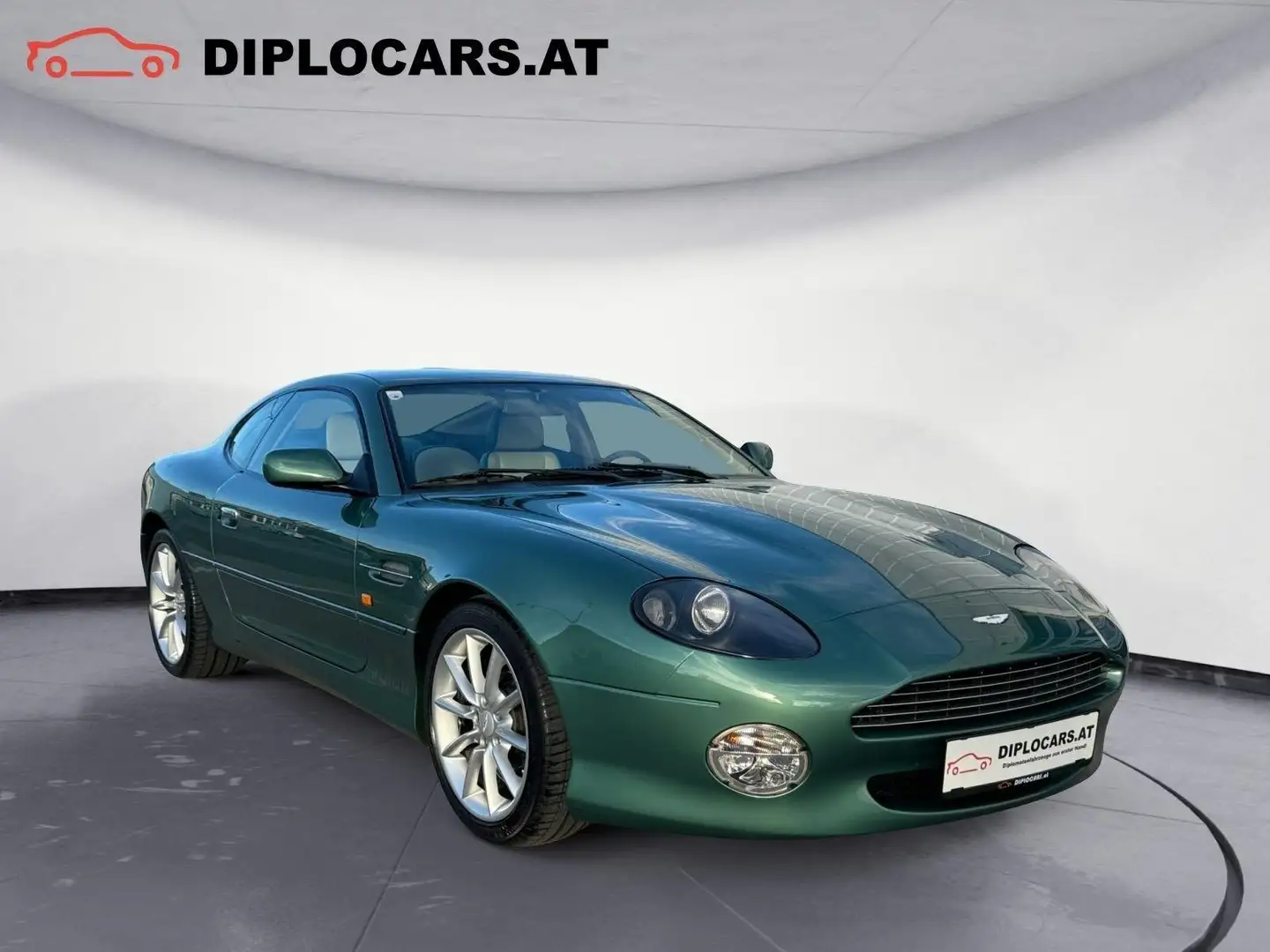 Aston Martin DB7 V12 Volante Vert - 1