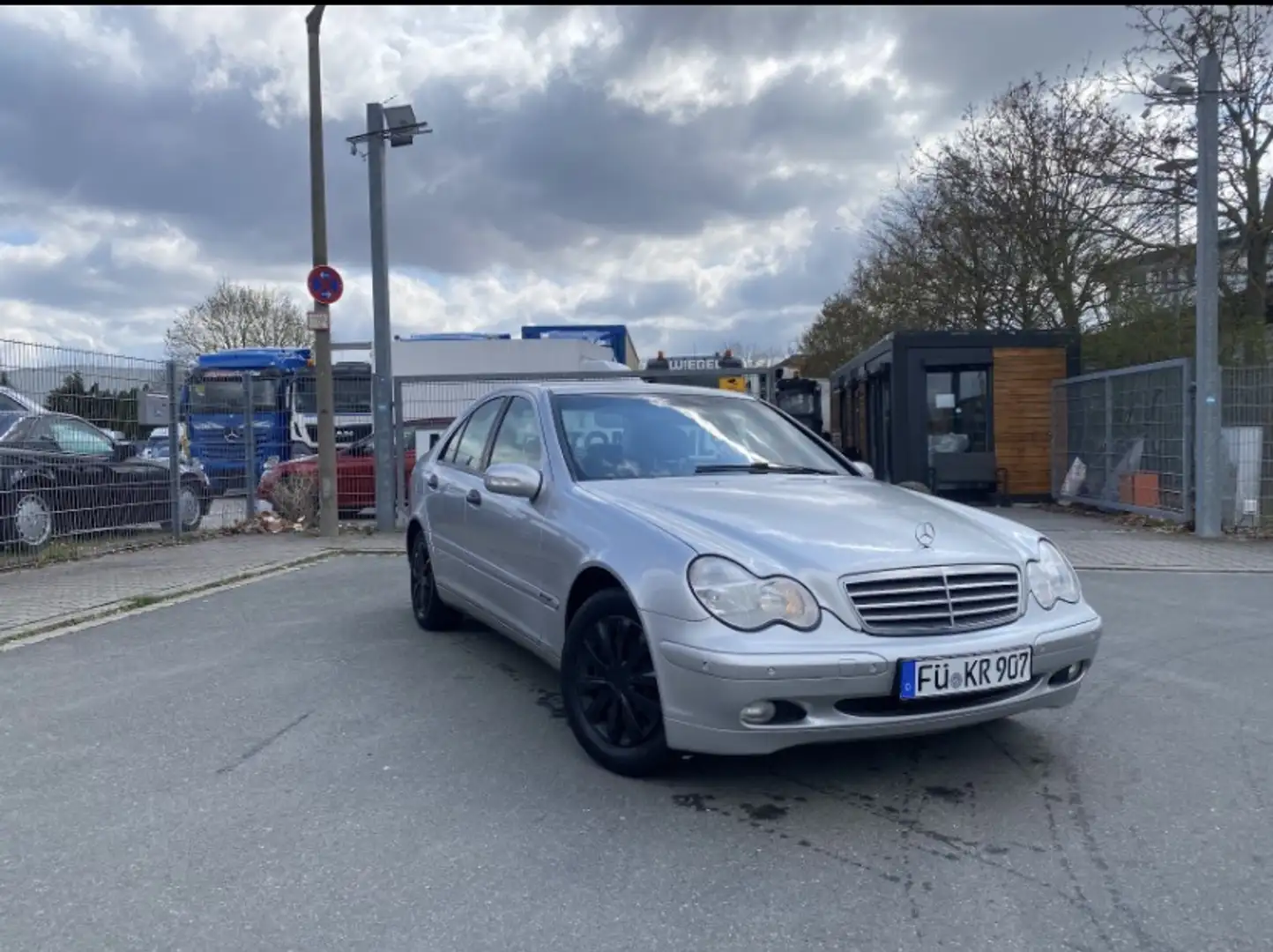 Mercedes-Benz C 180 Kompressor Classic Silber - 2