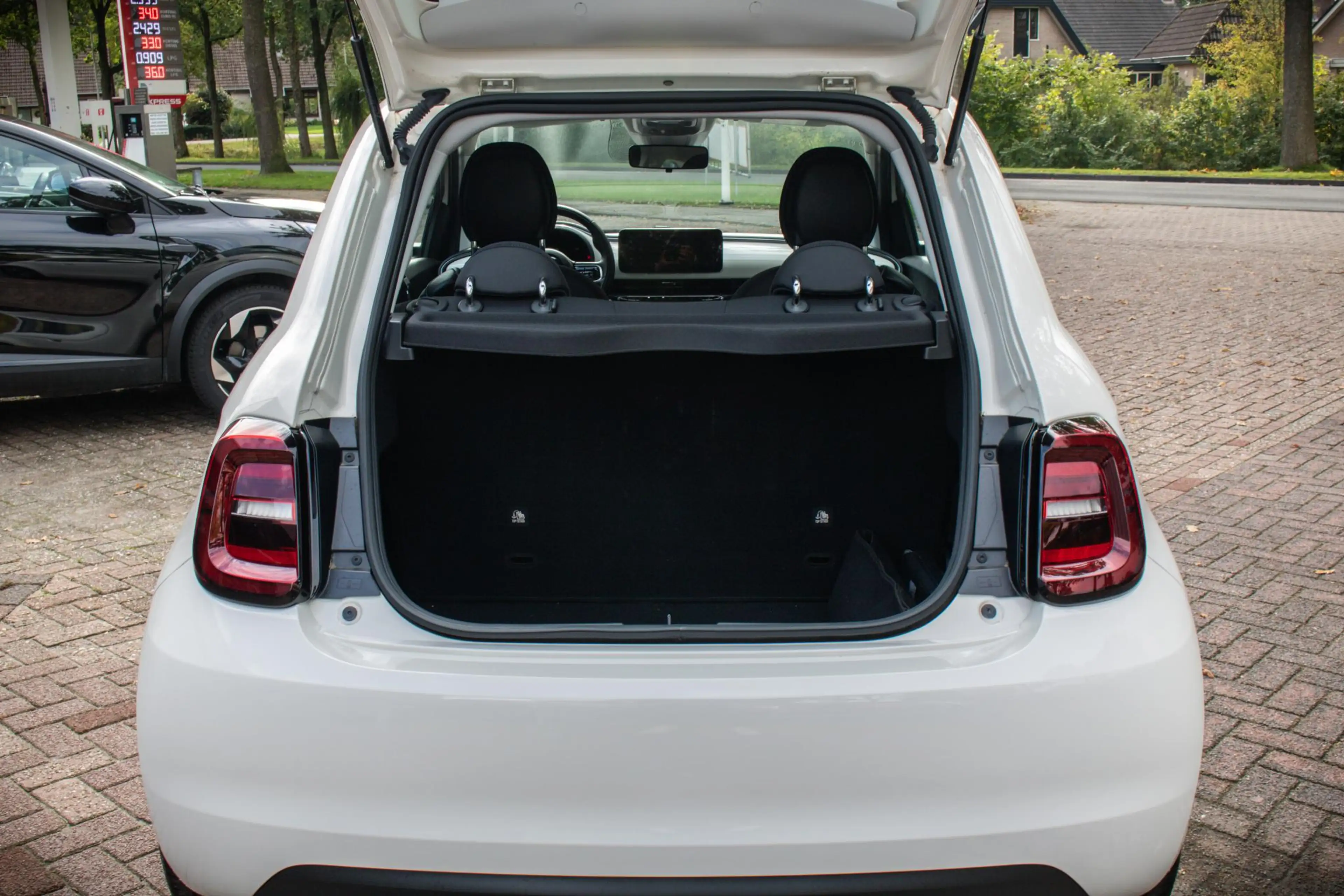 Fiat 500e Automaat 42 kWh | Rijklaar | 16 Inch Lichtmetalen — photo 15
