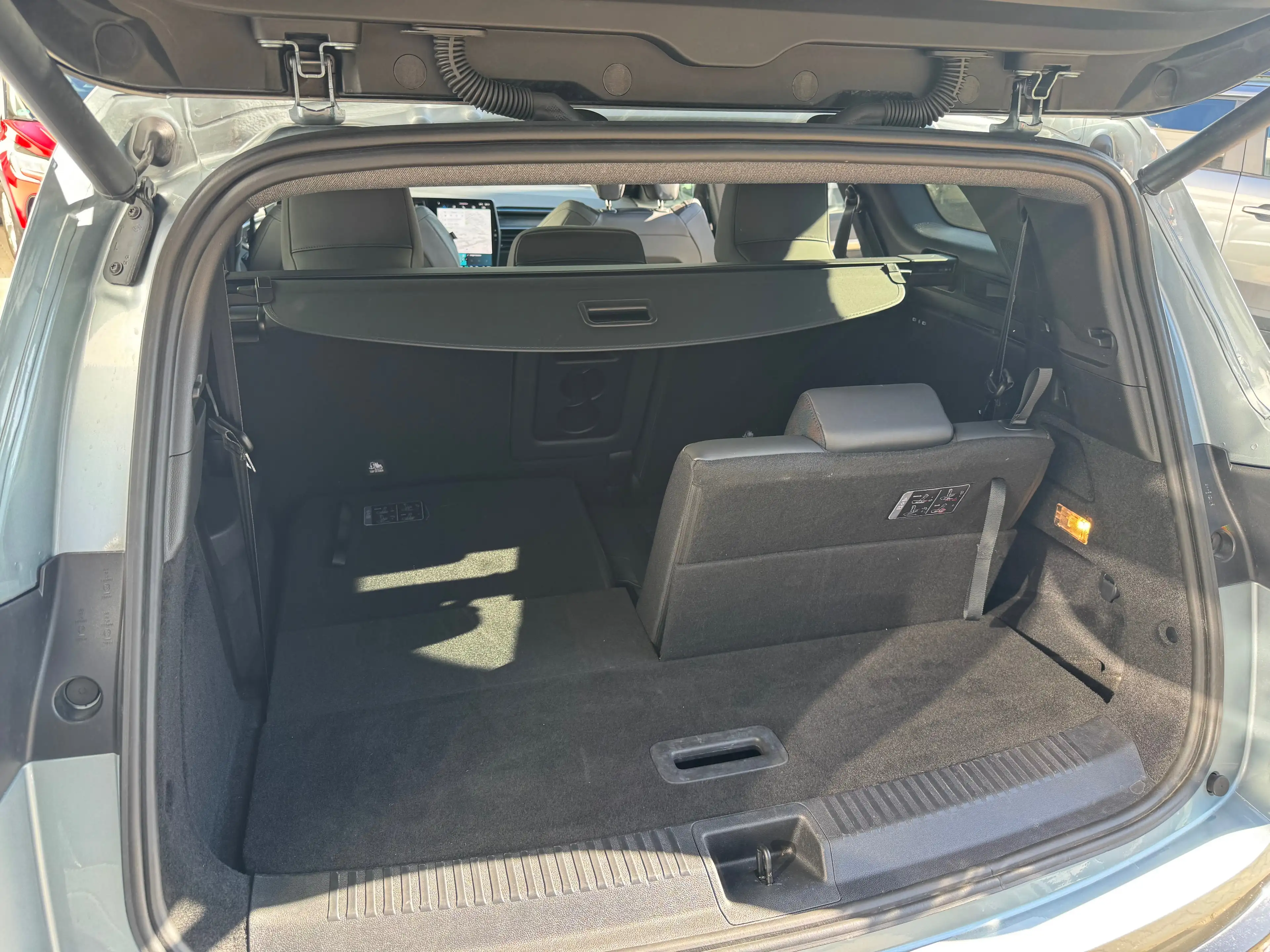 Renault Espace Esprit Alpine E-Tech Hybrid 200 SolarBay Head Up — photo 9