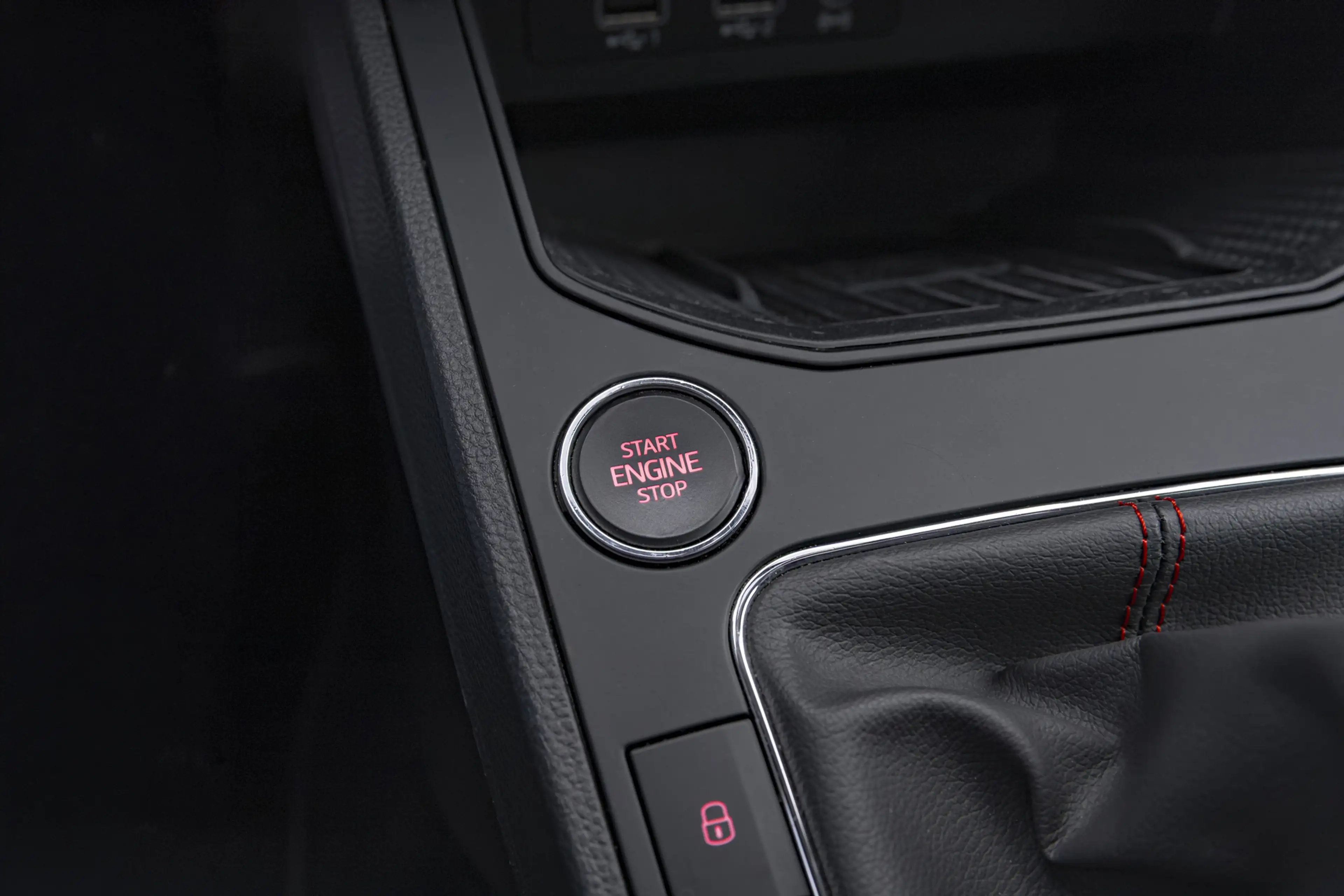 SEAT Ibiza 1.0 TSI FR Business Intense — photo 13