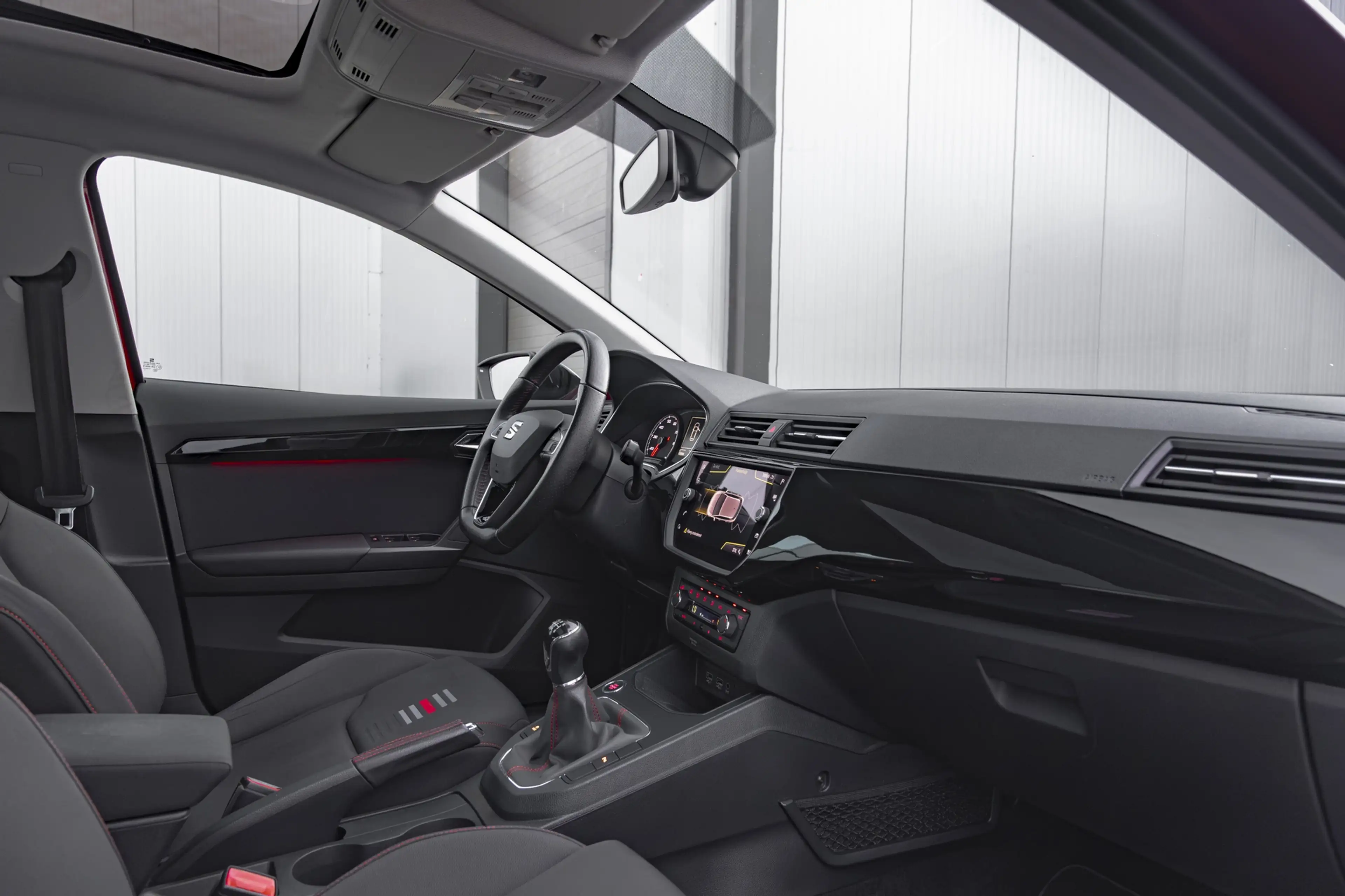 SEAT Ibiza 1.0 TSI FR Business Intense — photo 5